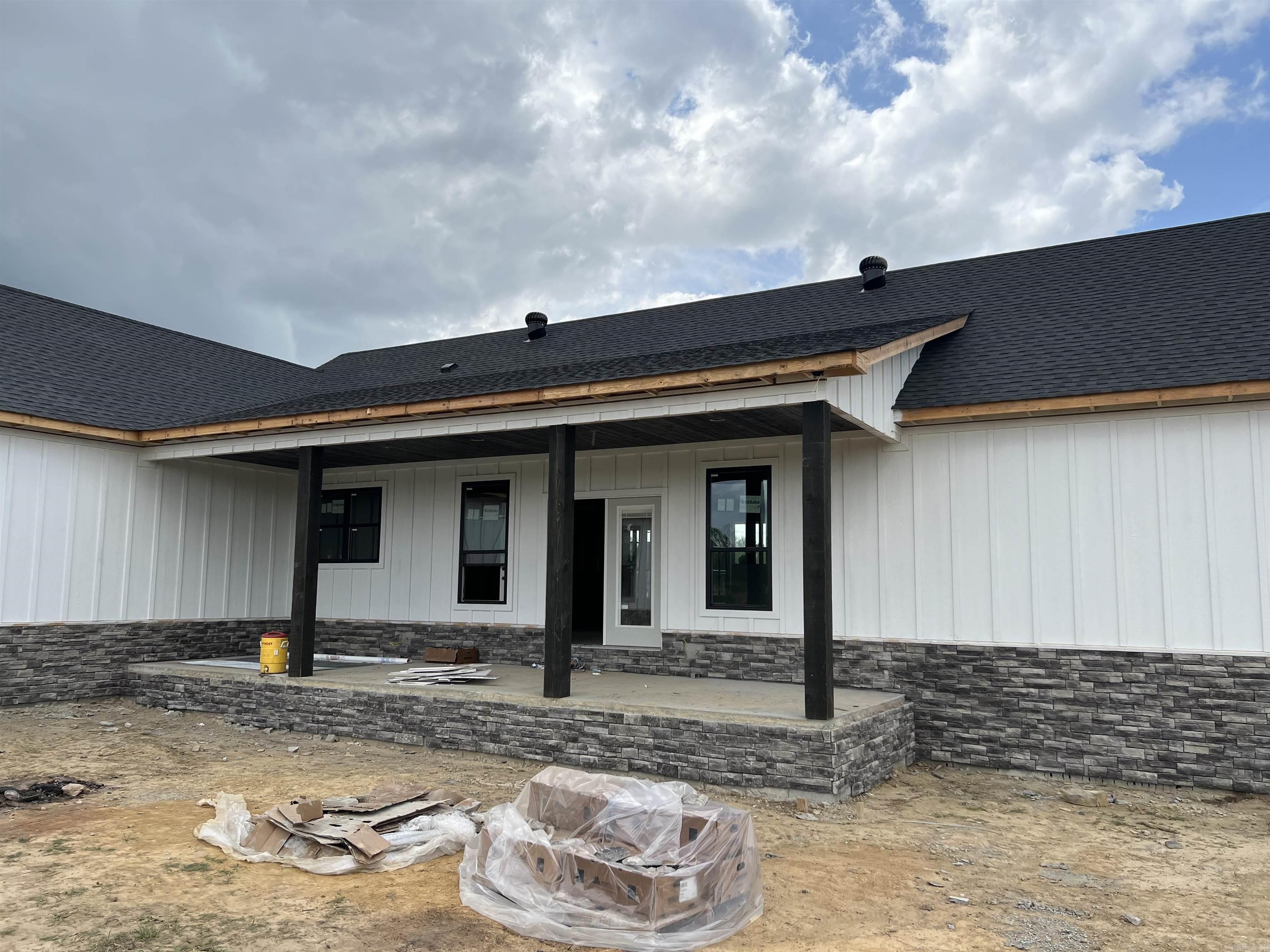 JACKSON ACRES - Residential