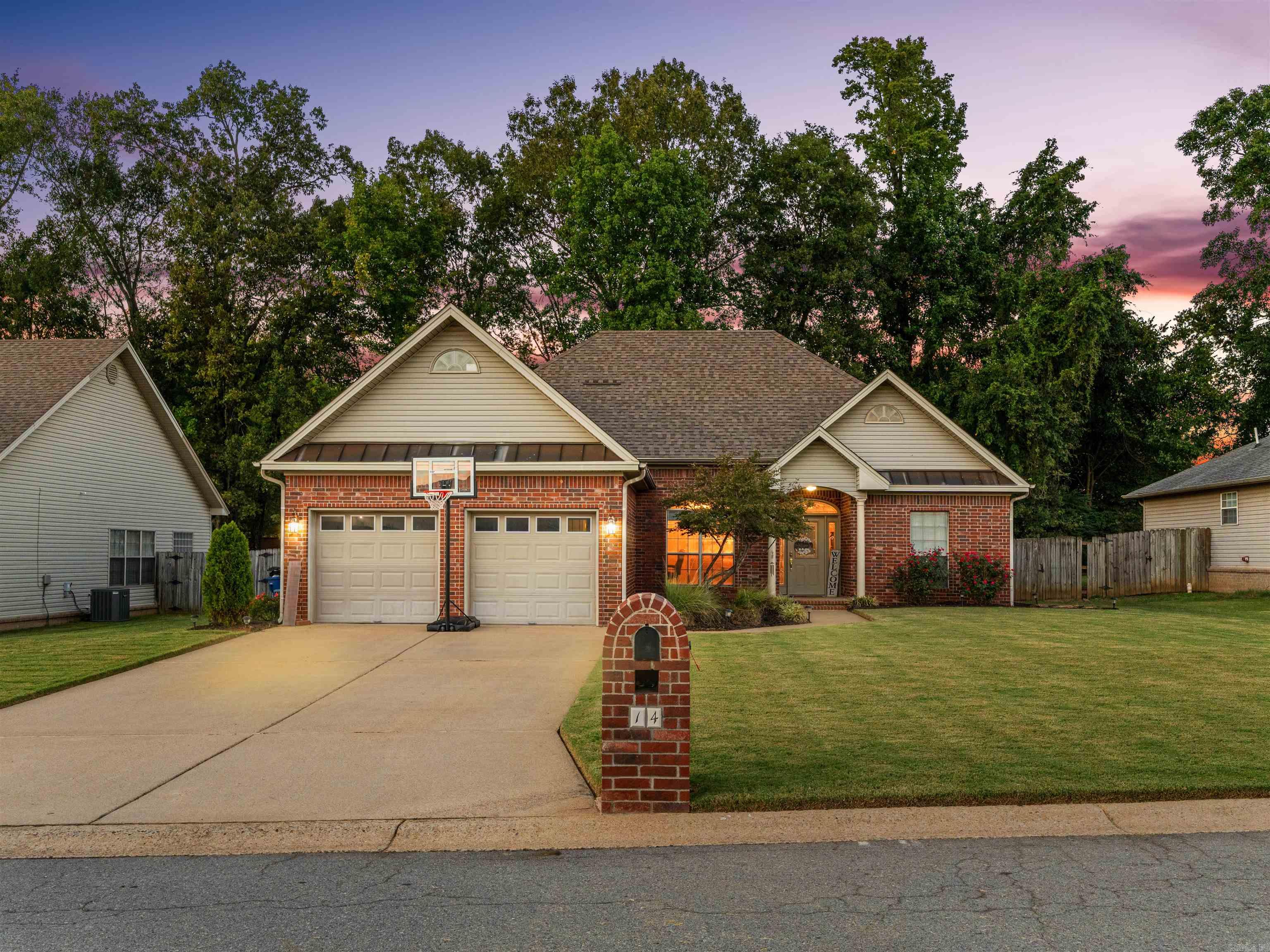 BLOOMING RIDGE COML - Residential