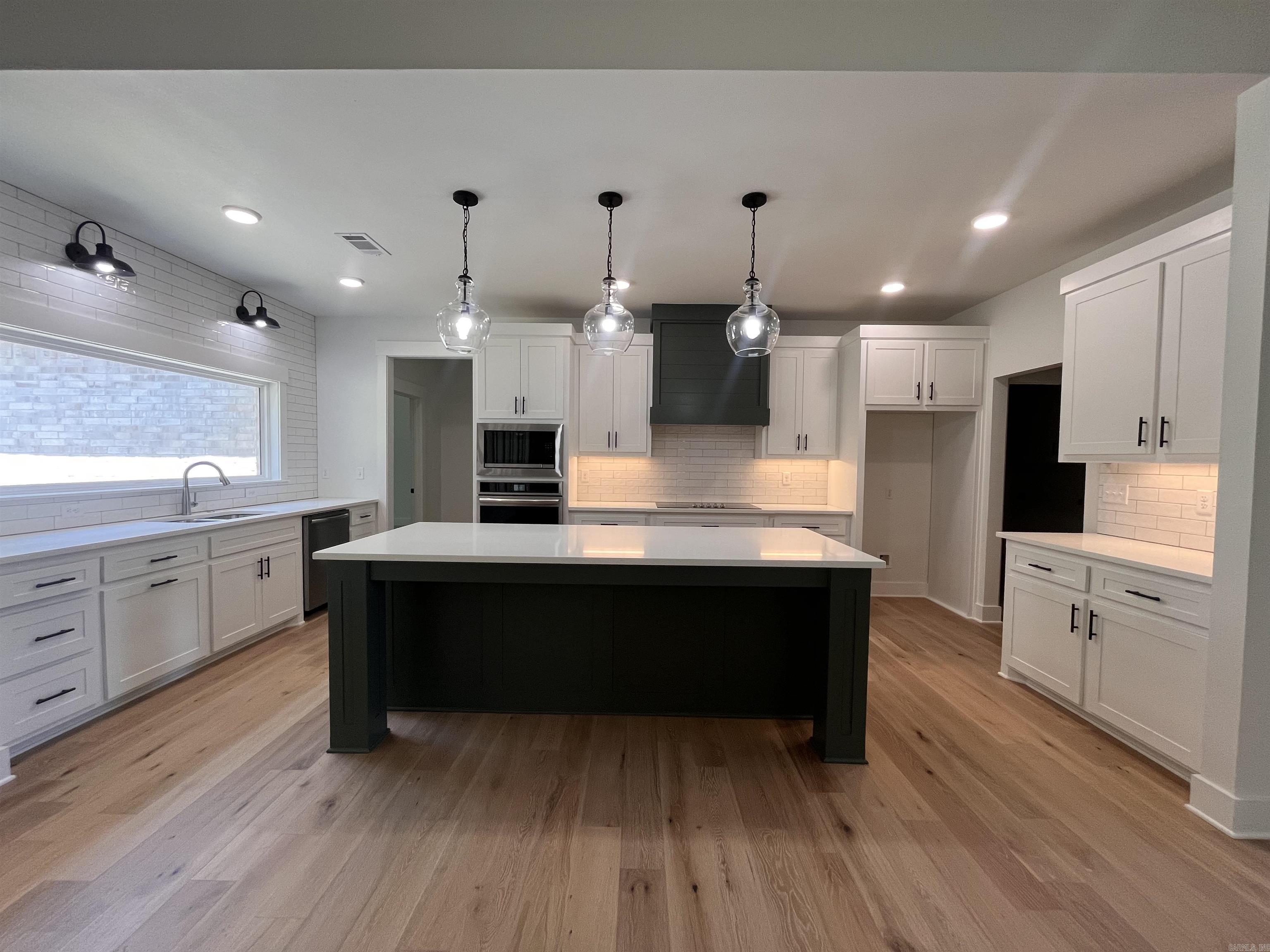 CORAL RIDGE - Residential