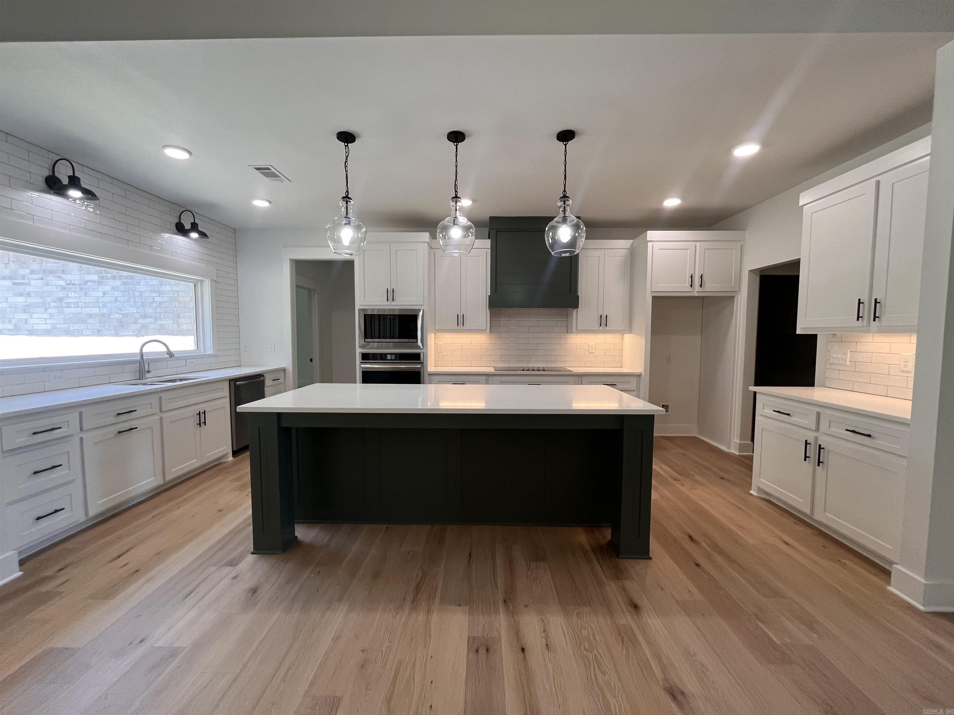 CORAL RIDGE - Residential