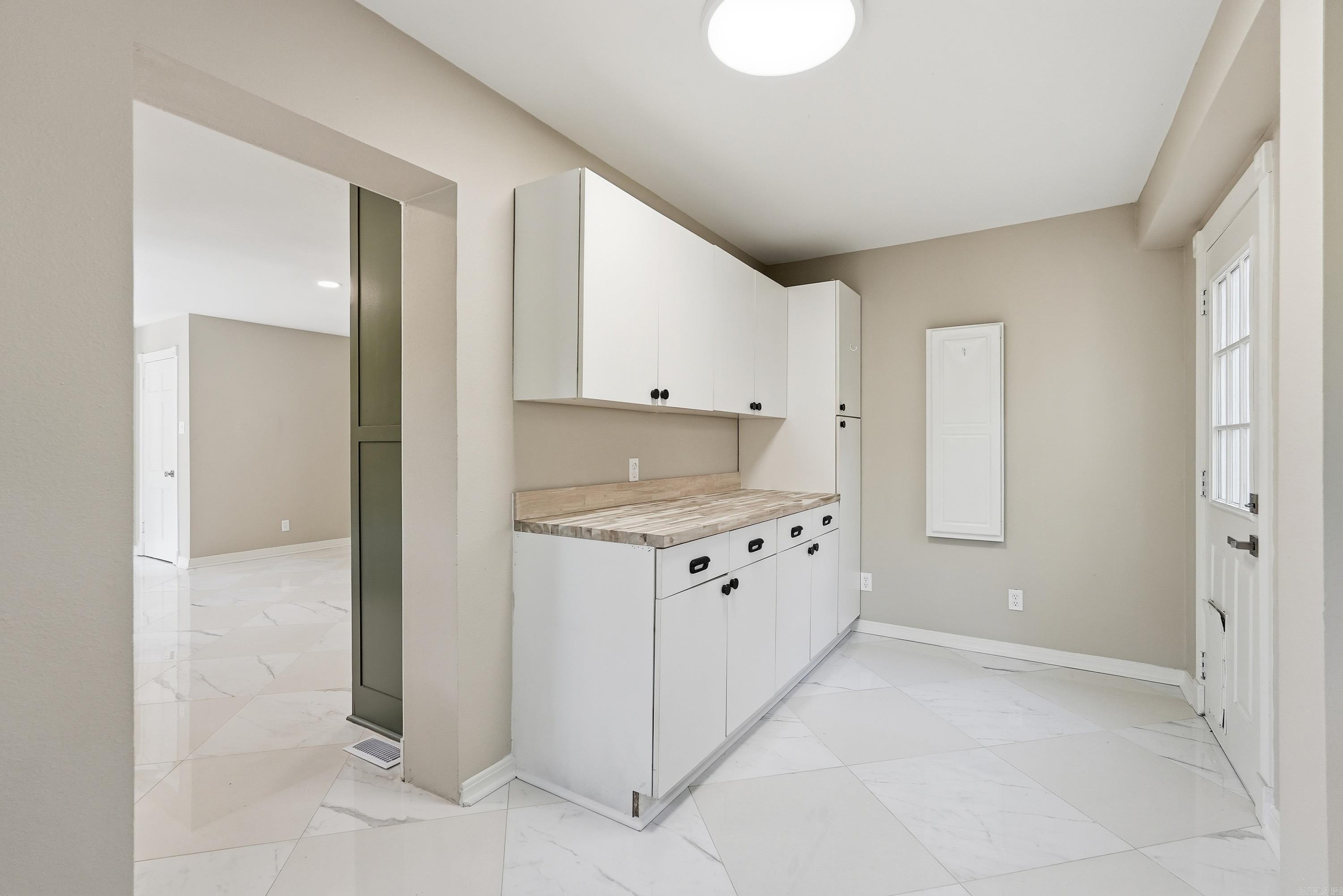 NOB HILL - Residential