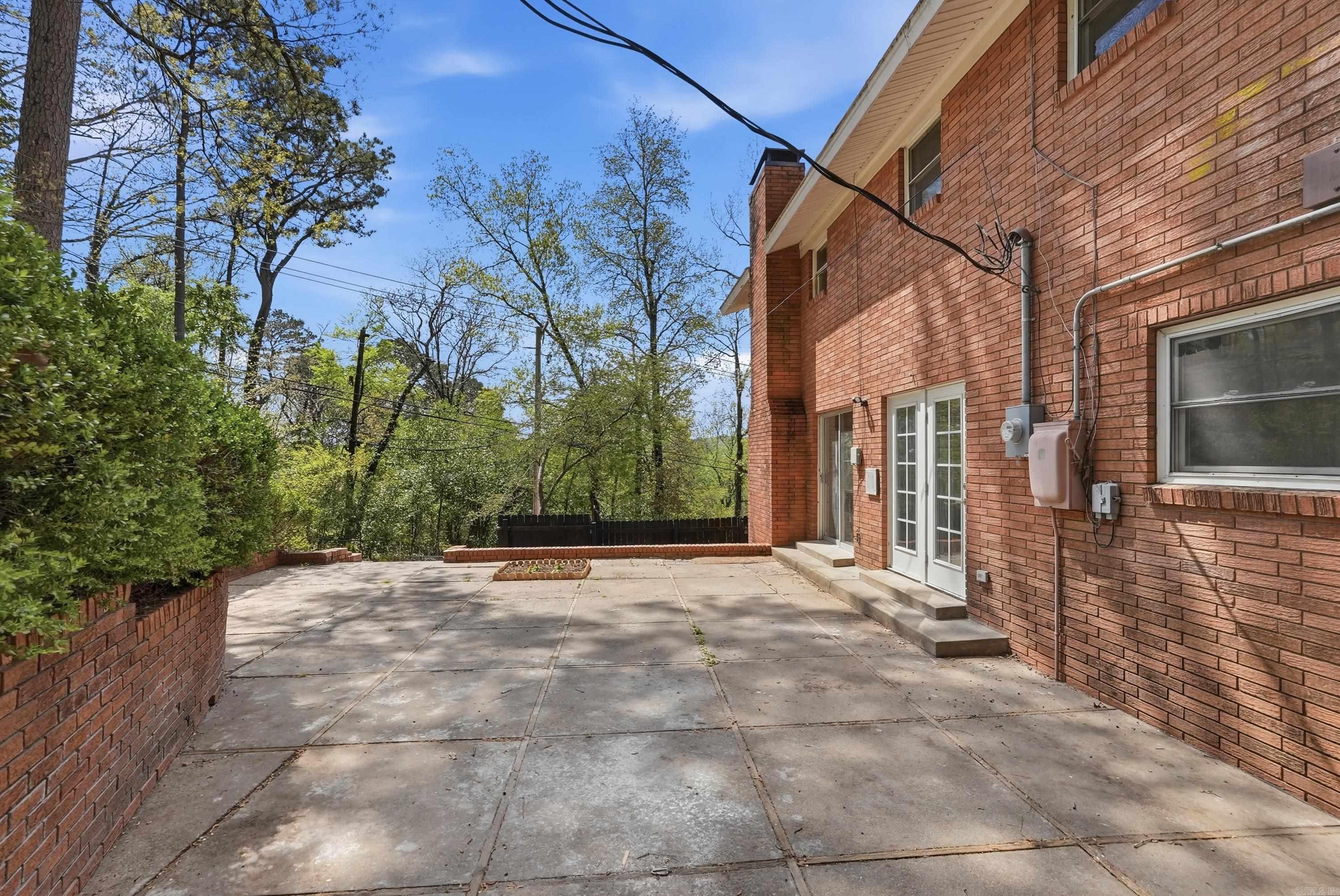 NOB HILL - Residential