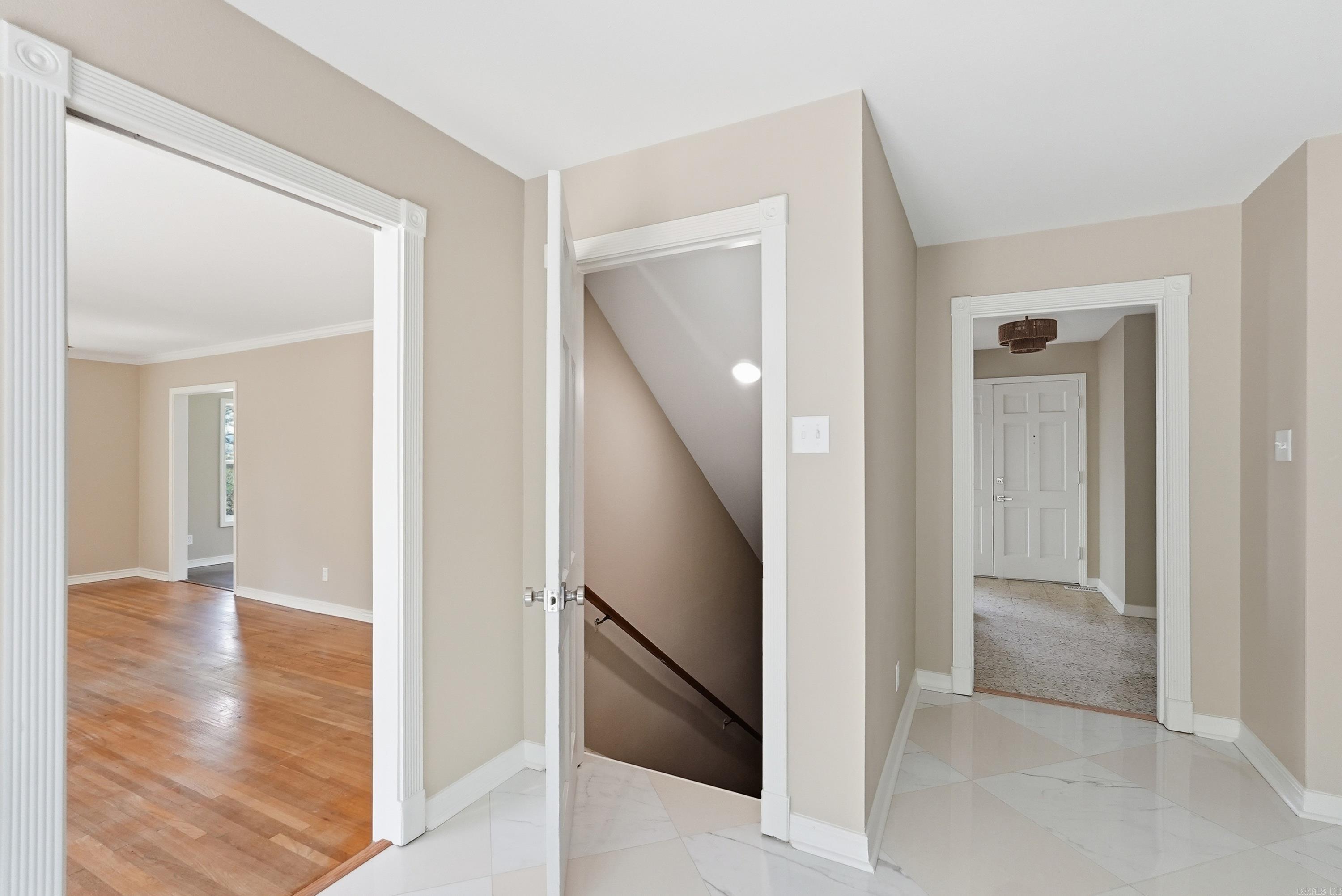 NOB HILL - Residential