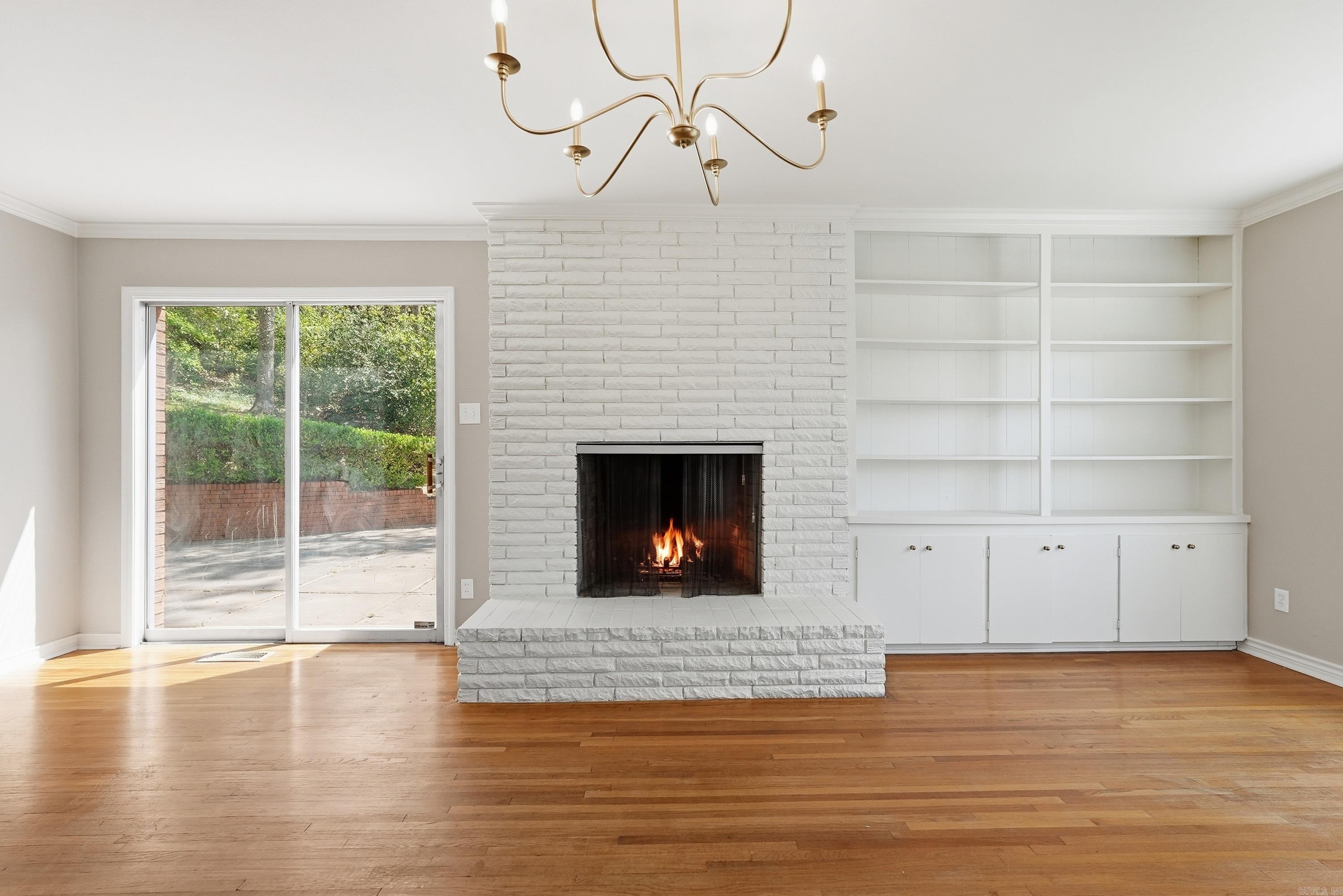 NOB HILL - Residential