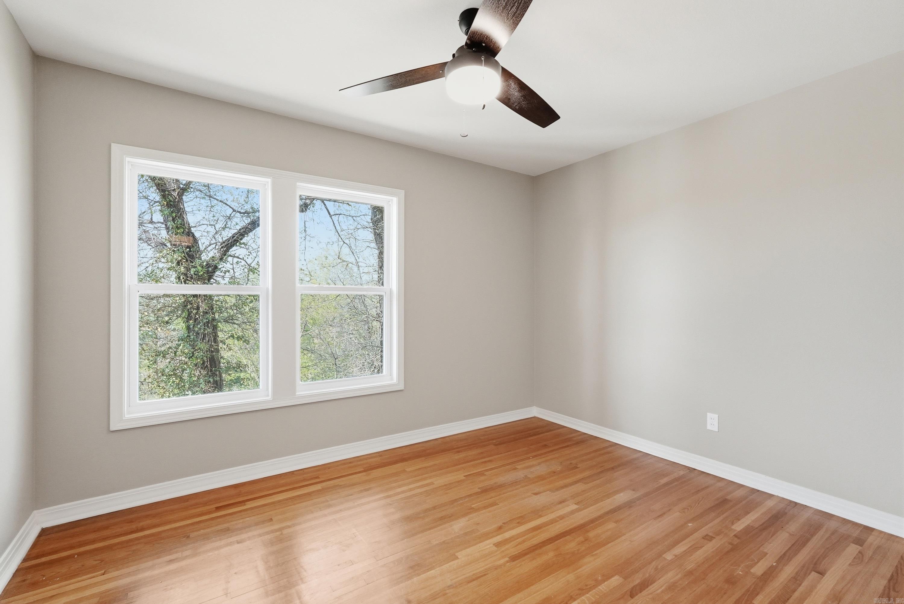 NOB HILL - Residential