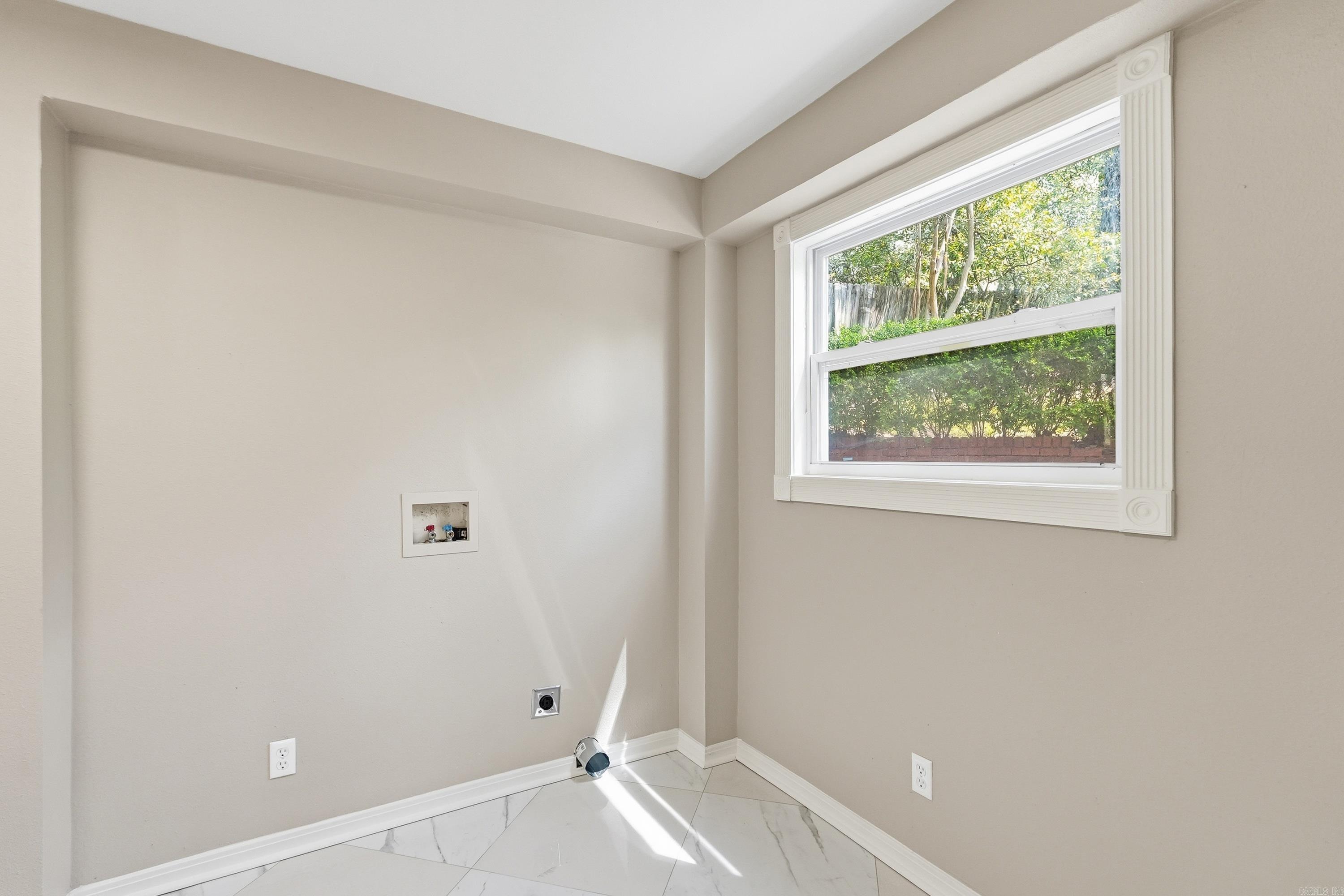 NOB HILL - Residential