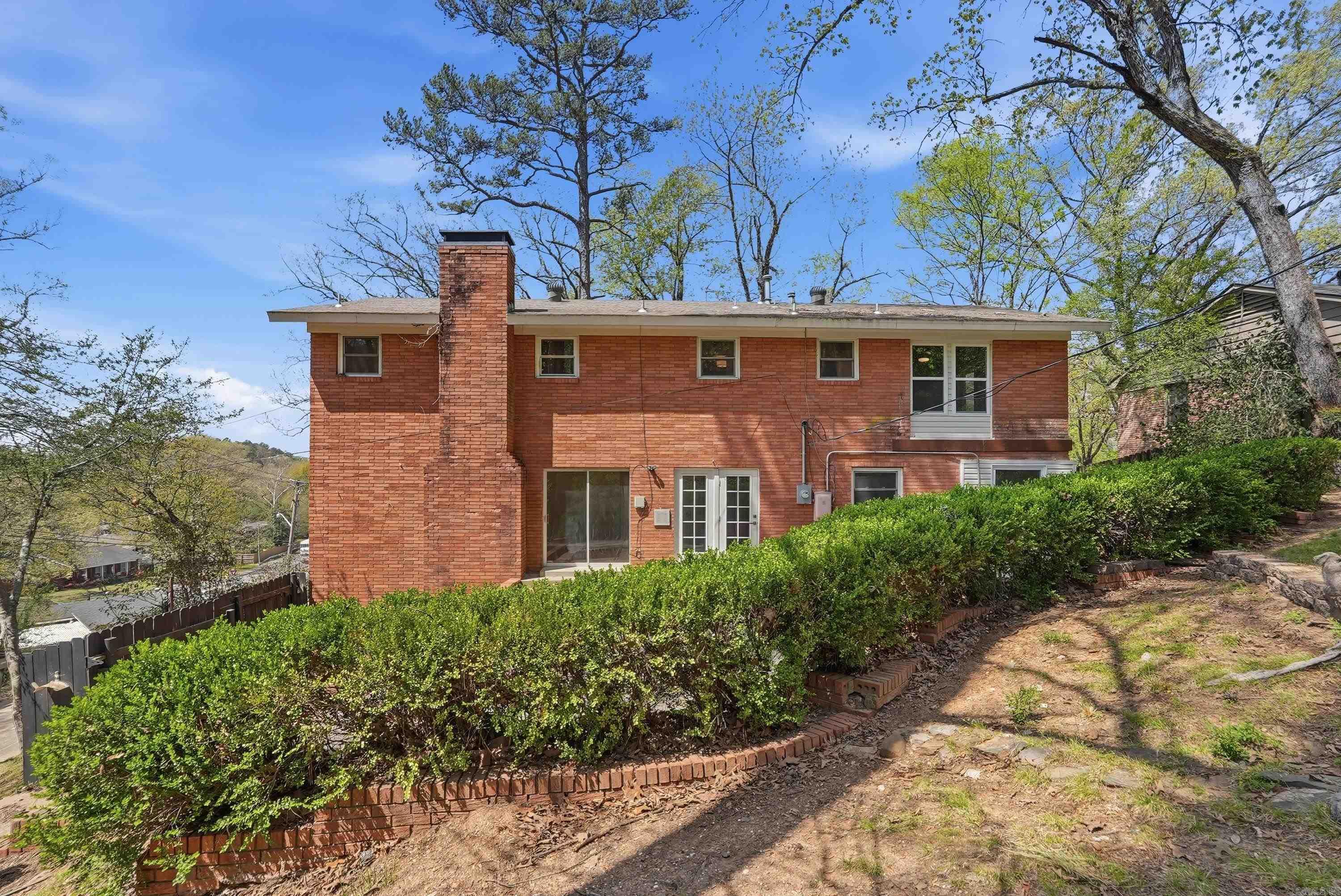 NOB HILL - Residential