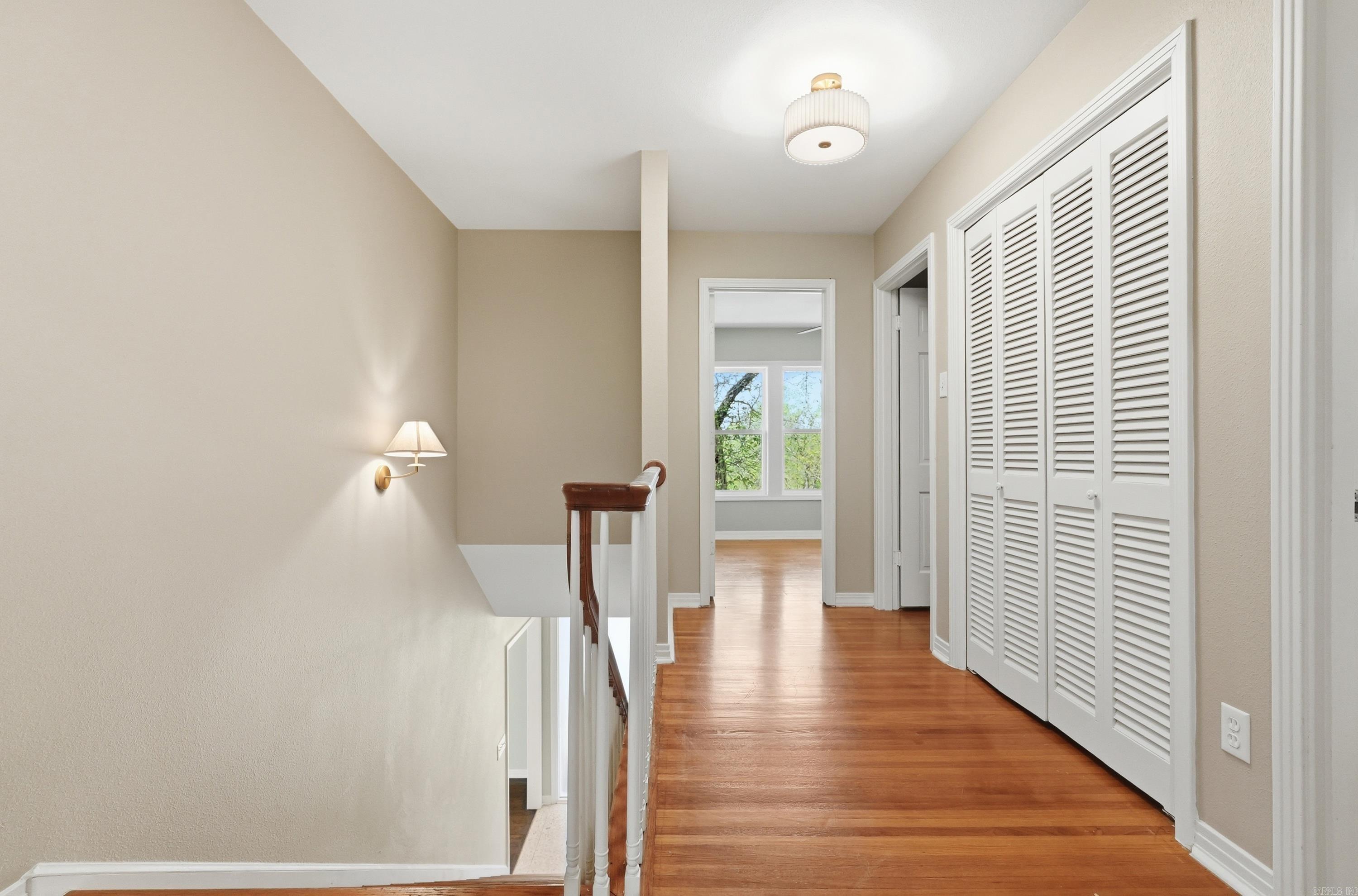 NOB HILL - Residential