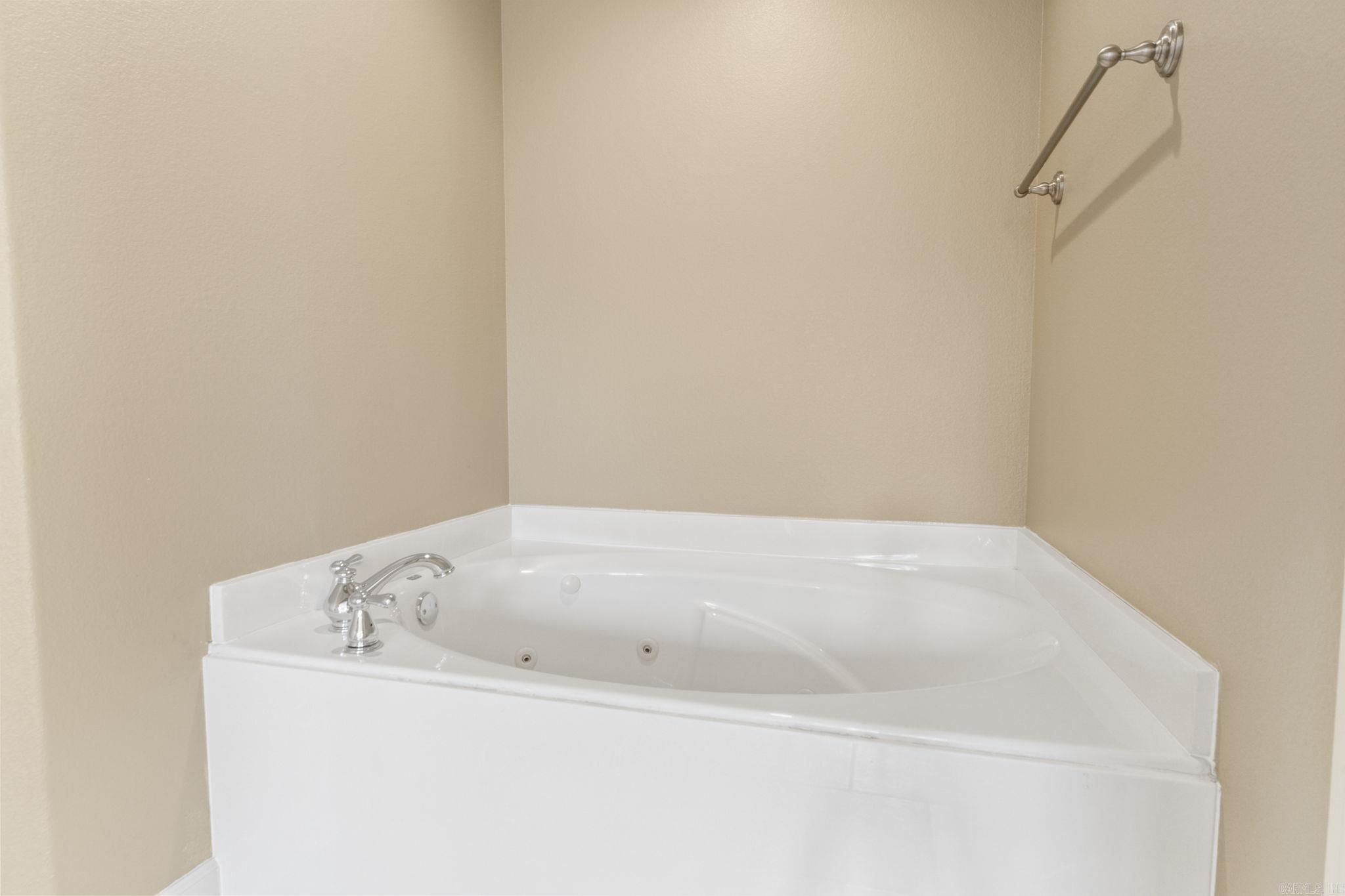 BASE MEADOWS ADDN - Residential