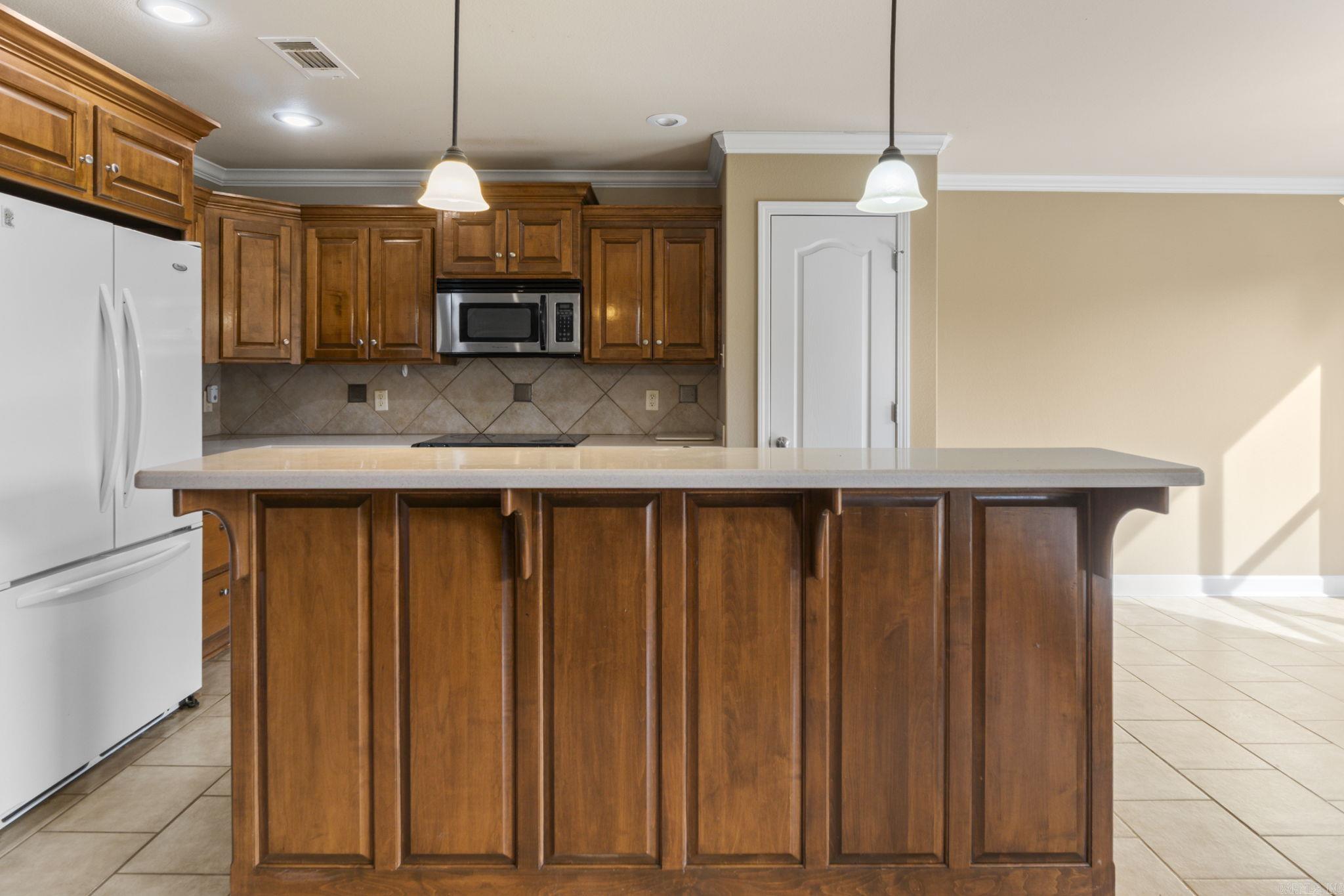 BASE MEADOWS ADDN - Residential