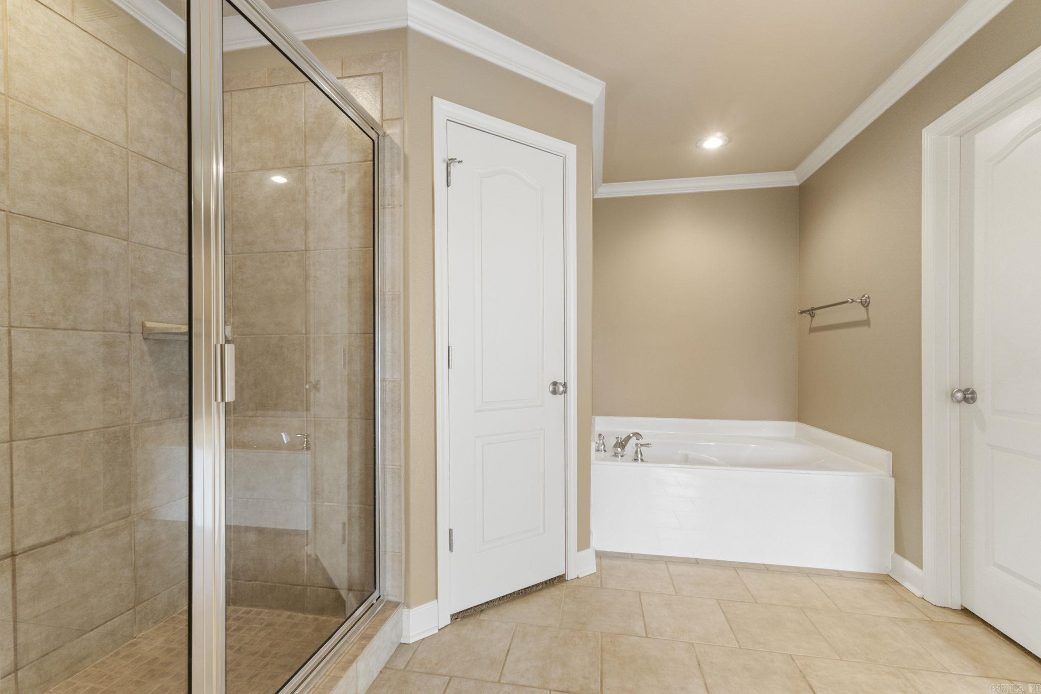 BASE MEADOWS ADDN - Residential