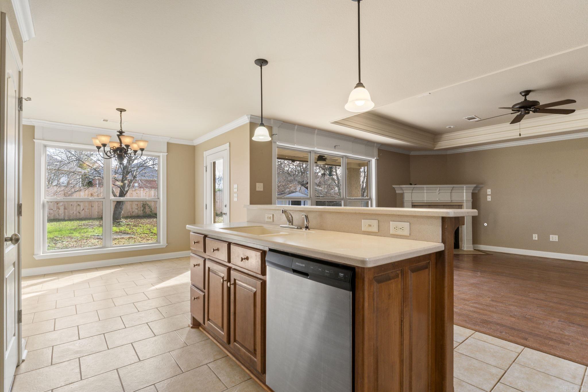 BASE MEADOWS ADDN - Residential