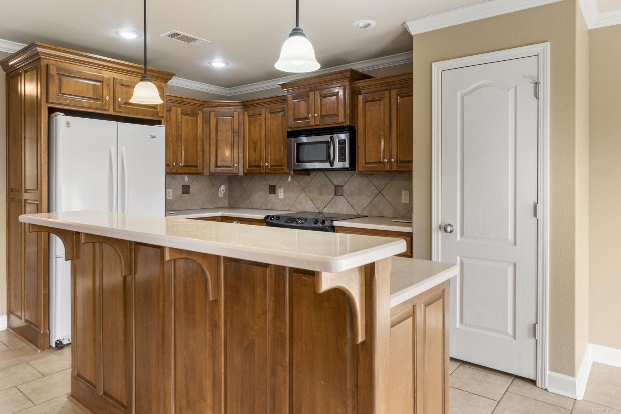 BASE MEADOWS ADDN - Residential