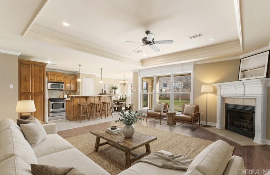 BASE MEADOWS ADDN - Residential