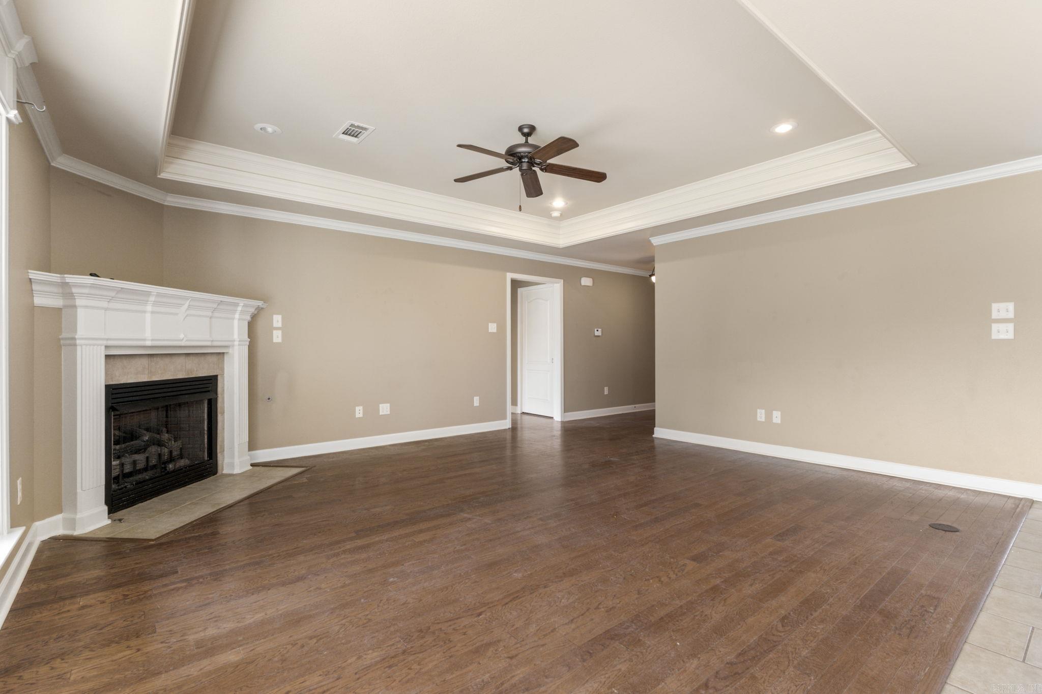 BASE MEADOWS ADDN - Residential