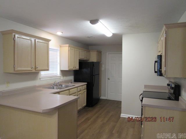 Oak Meadows - Residential Lease