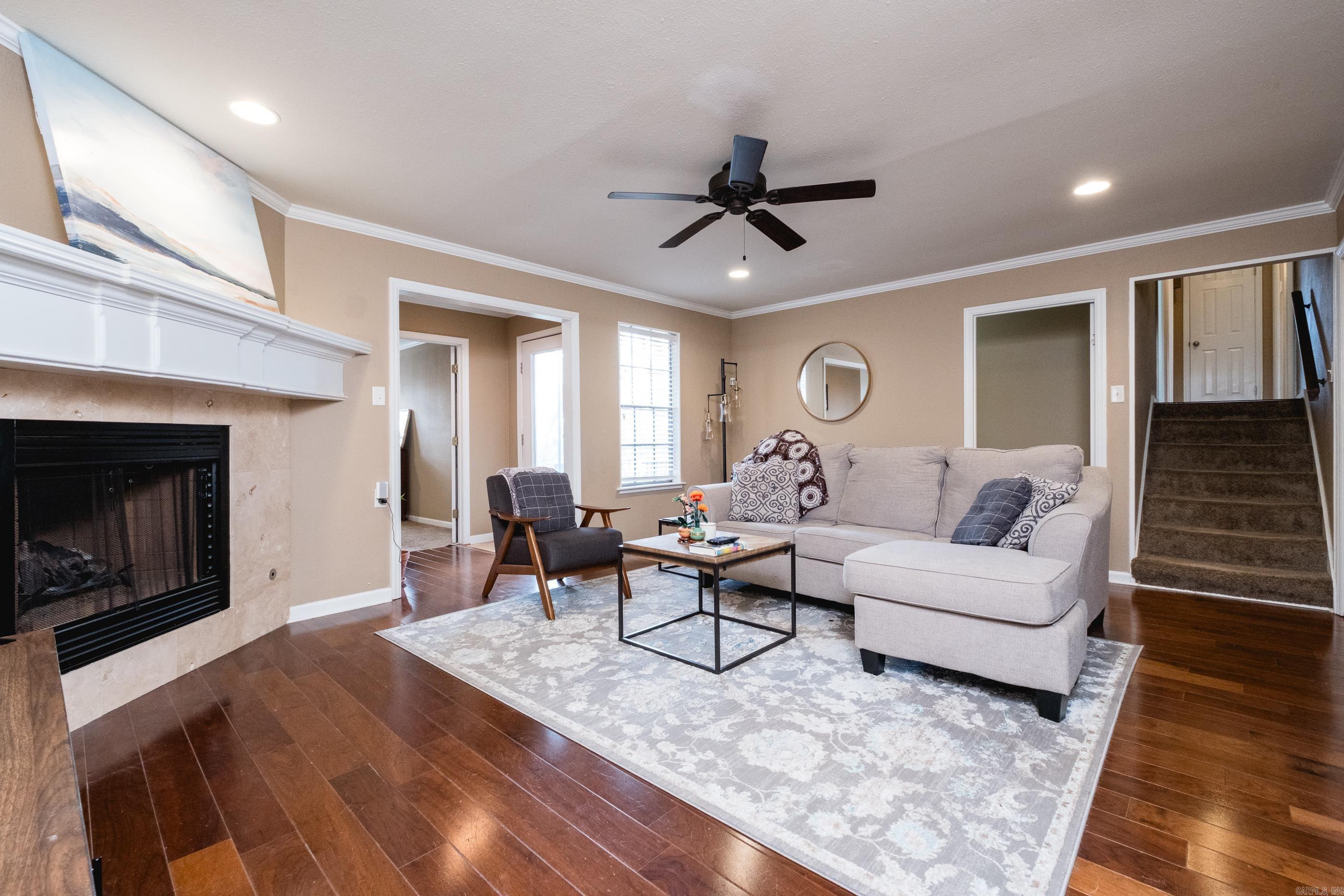 PLEASANT VIEW - Residential