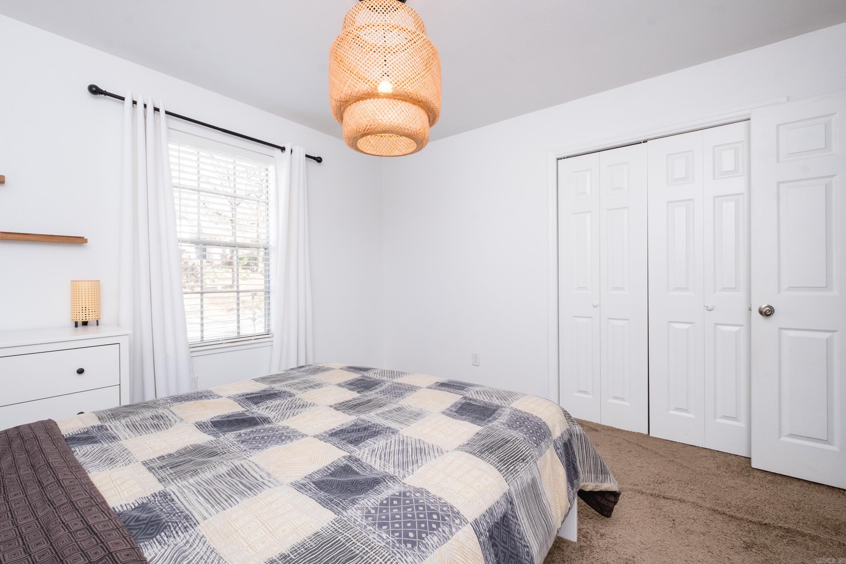 PLEASANT VIEW - Residential