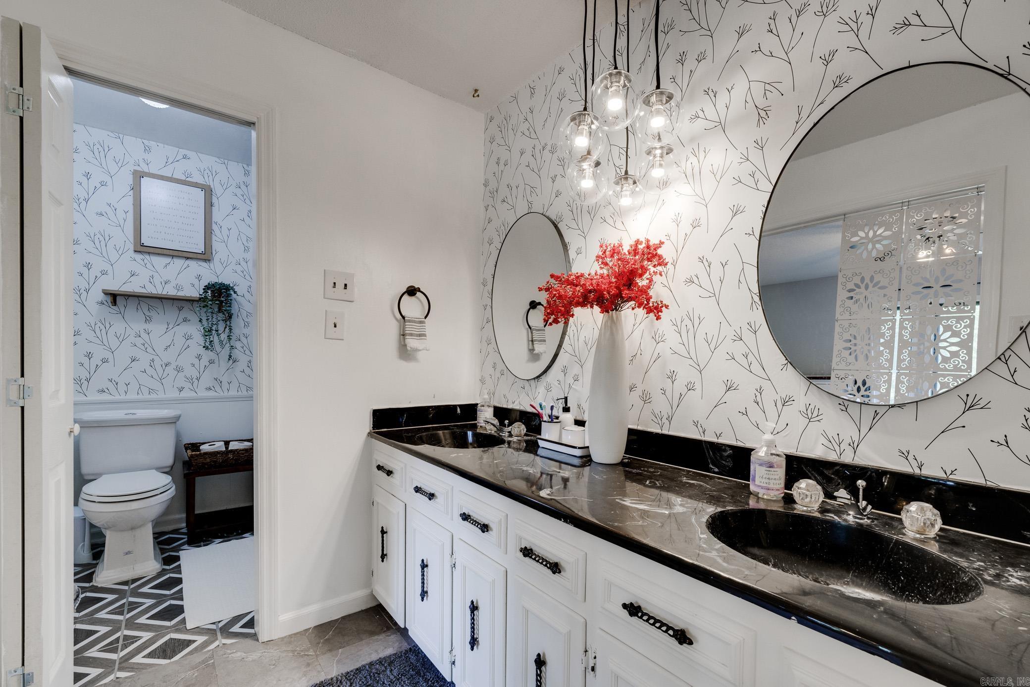 FOXWOOD J - Residential