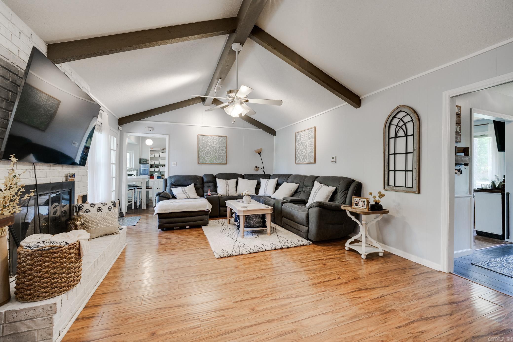 FOXWOOD J - Residential