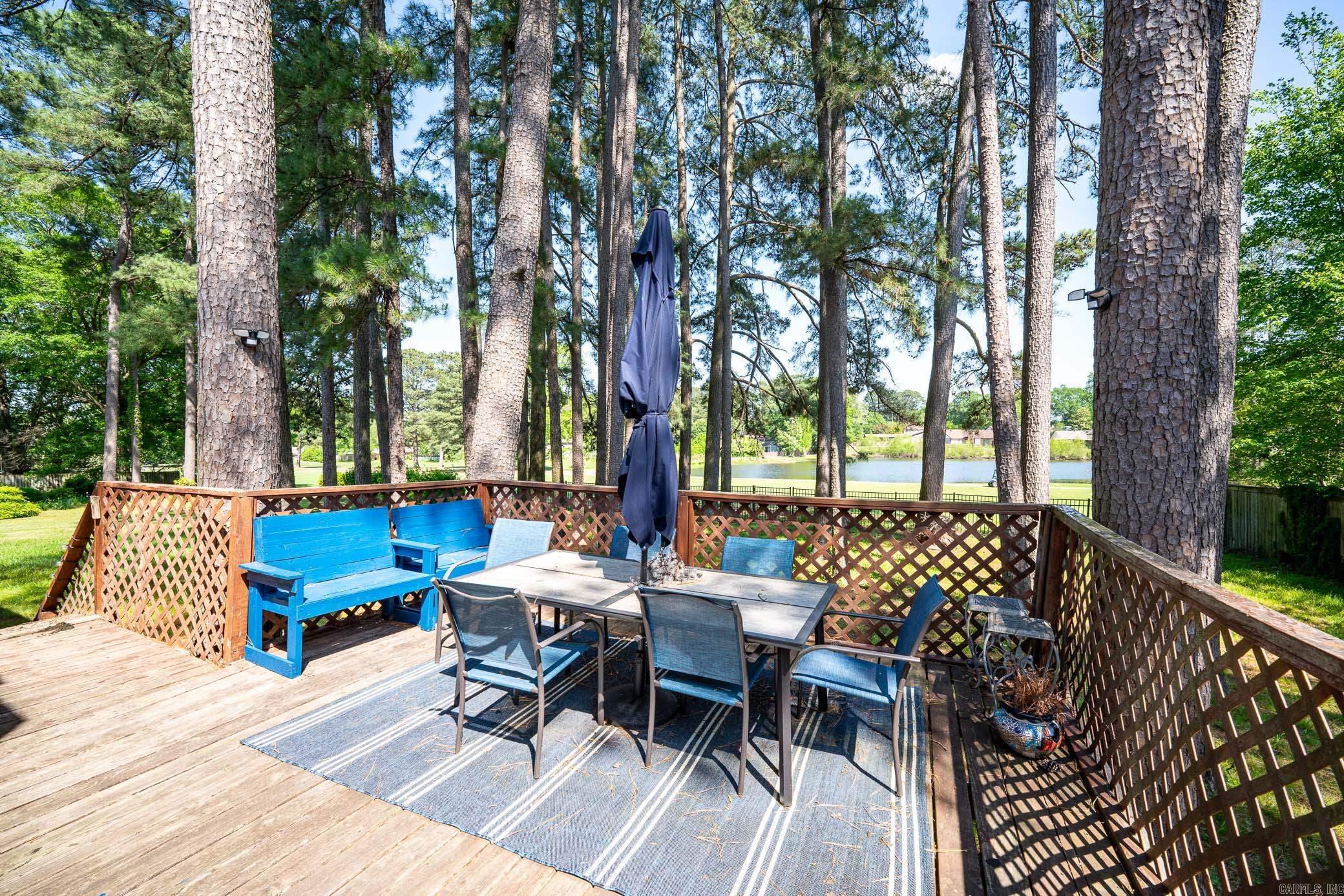 FOXWOOD J - Residential