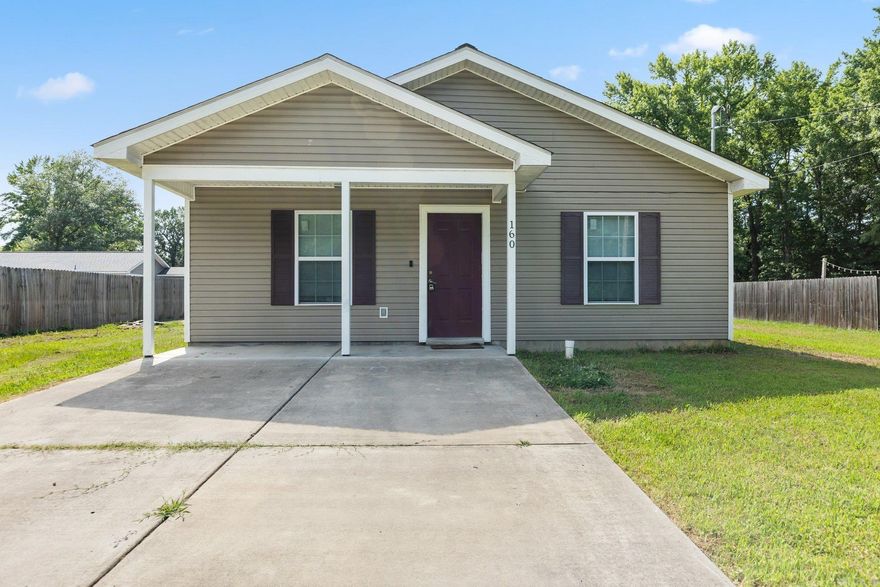 Check out this awesome starter home! Built in 2018 by Habitat for Humanity, it's all-electric and sits on a huge lot over 15,000 square feet. It's ADA compliant, meaning it's accessible for everyone. Plus, you can get 100% financing through Rural Development programs