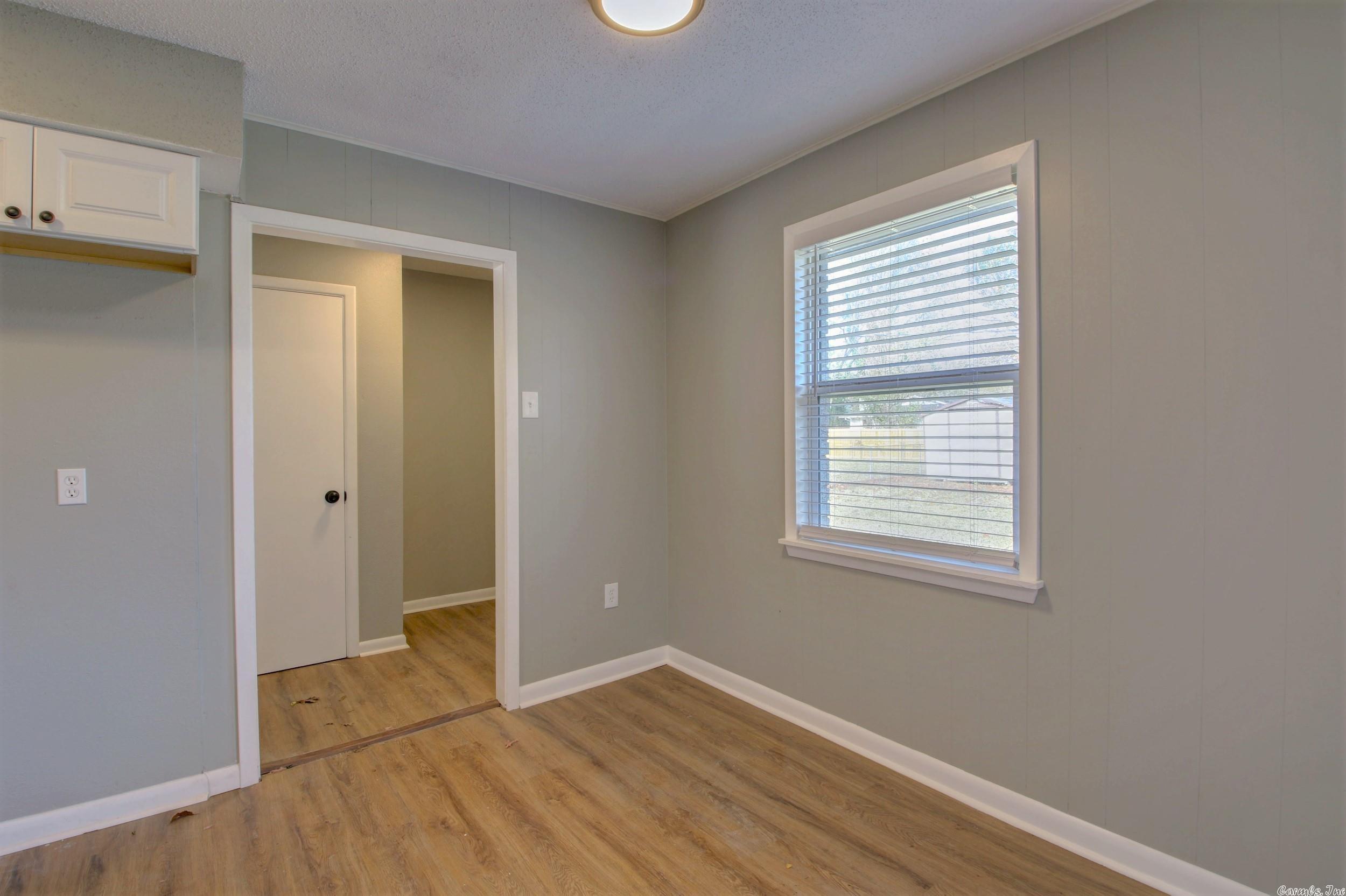 Town & Country - Residential Lease