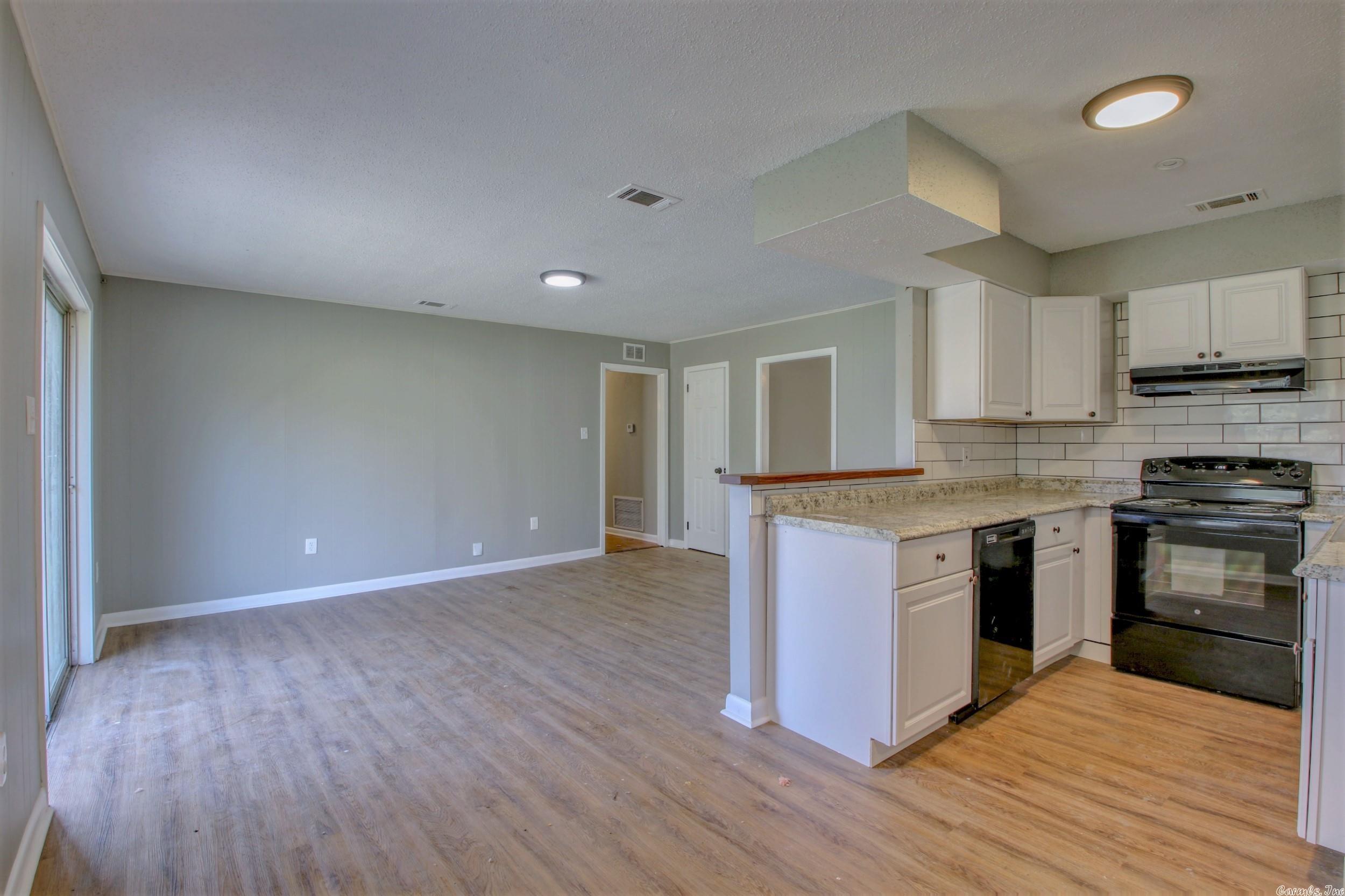 Town & Country - Residential Lease