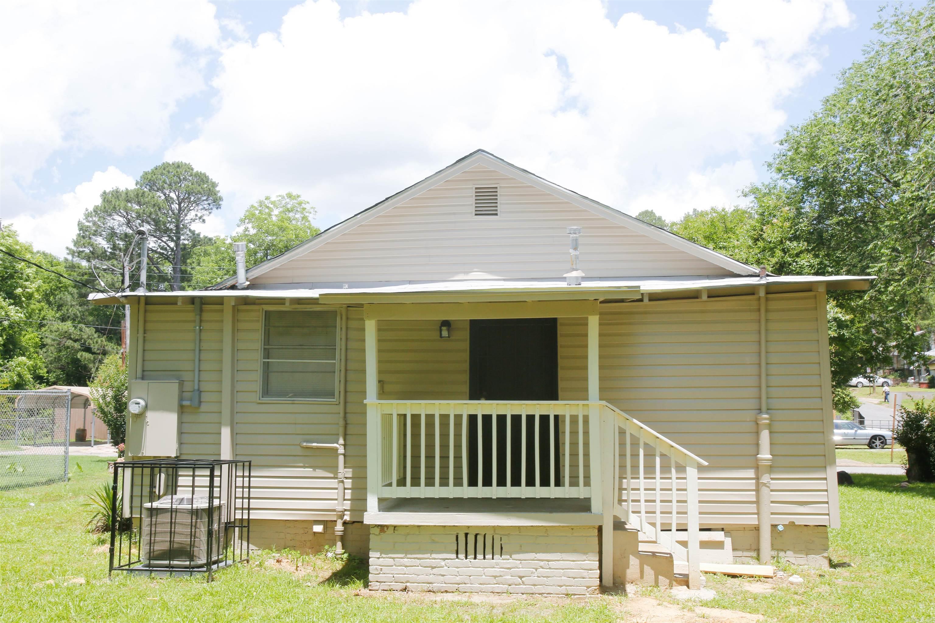 Boulevard Terrace - Residential Lease