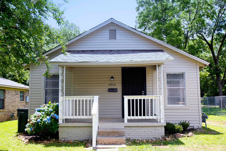 Cozy 2BR/1BA that is  in Little Rock waiting for you to call home. Granite countertops in the kitchen. Fully fenced yard that is perfect for kids or pets to run off some energy. This property is managed by Hoffman Team so beware of scammers - we will never ask you to Cashapp us money. The lease for this property is for 18 months to 2 years with a 3% increase after the first year. Income must be 3x the amount of rent. Deposit, first month’s rent, and the $50 administration fee due before move in. This property does not accept section 8.