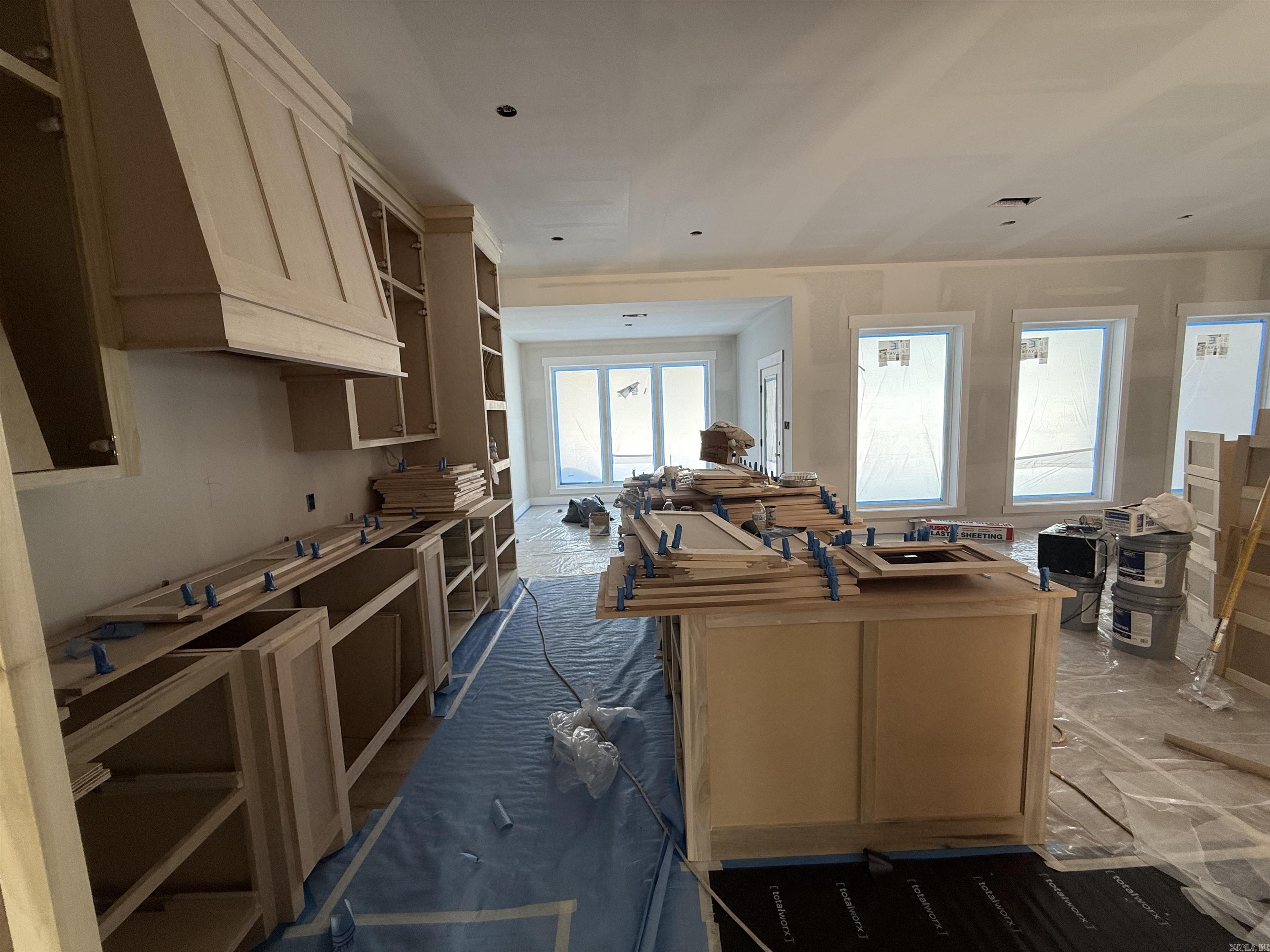 COYOTE RIDGE - Residential