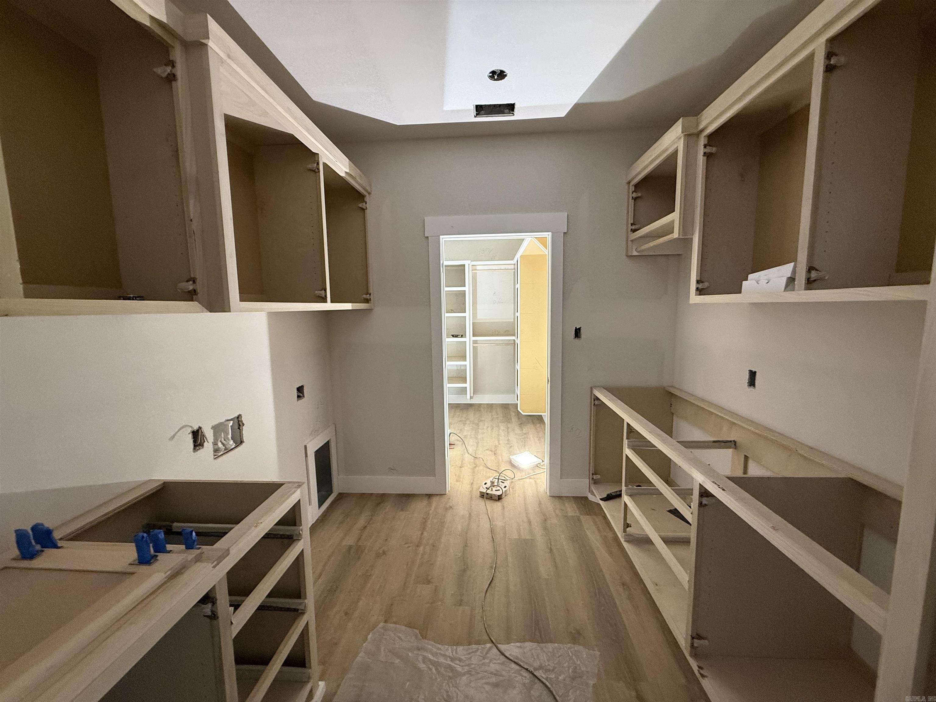 COYOTE RIDGE - Residential