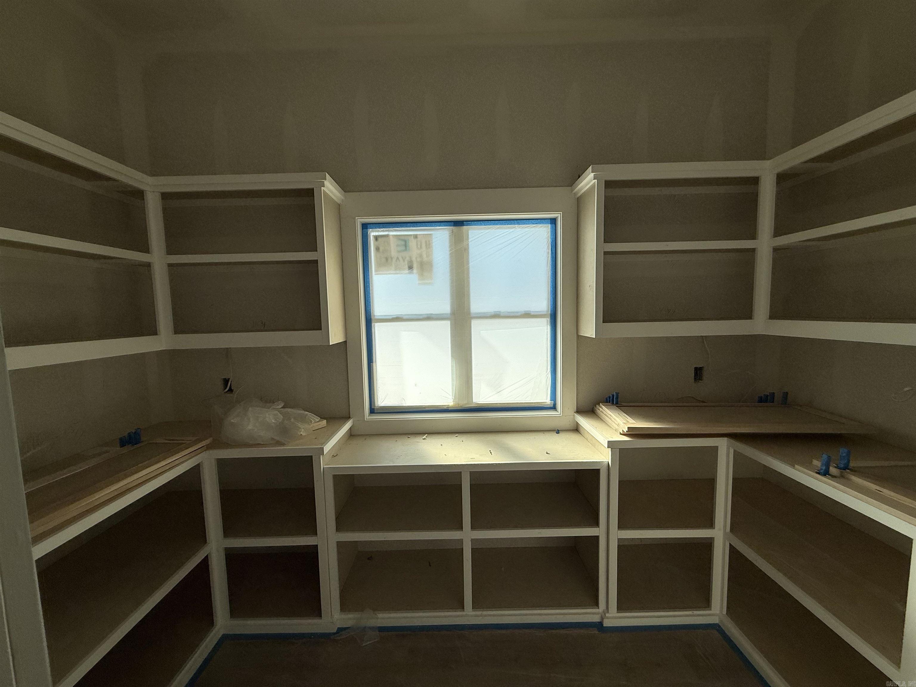 COYOTE RIDGE - Residential