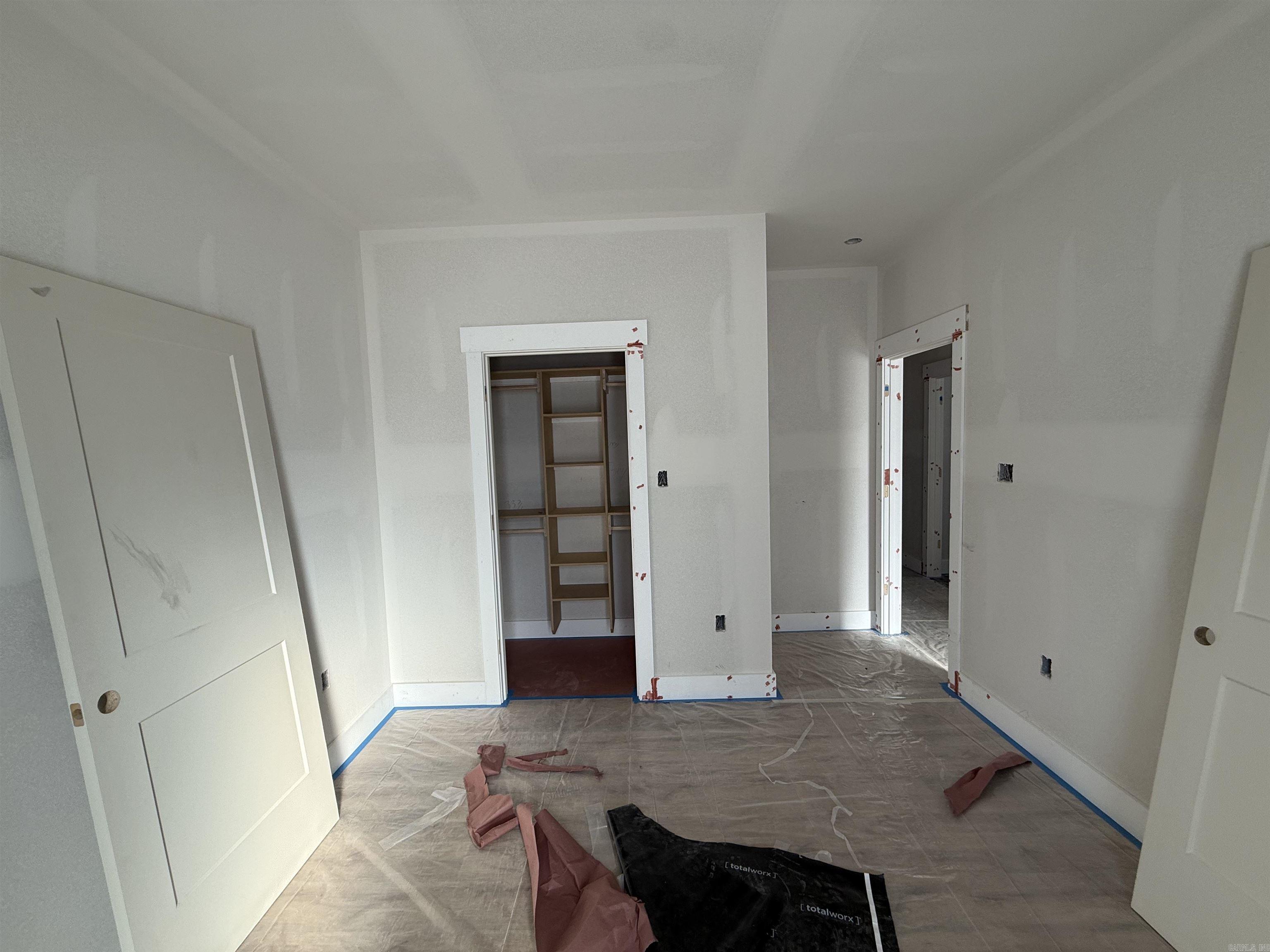 COYOTE RIDGE - Residential