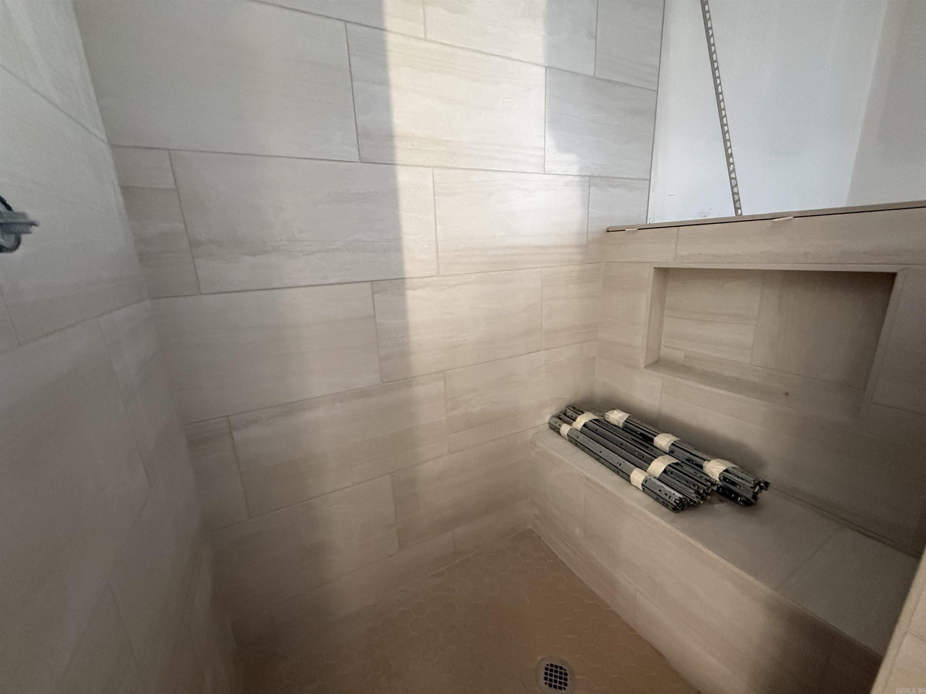 COYOTE RIDGE - Residential