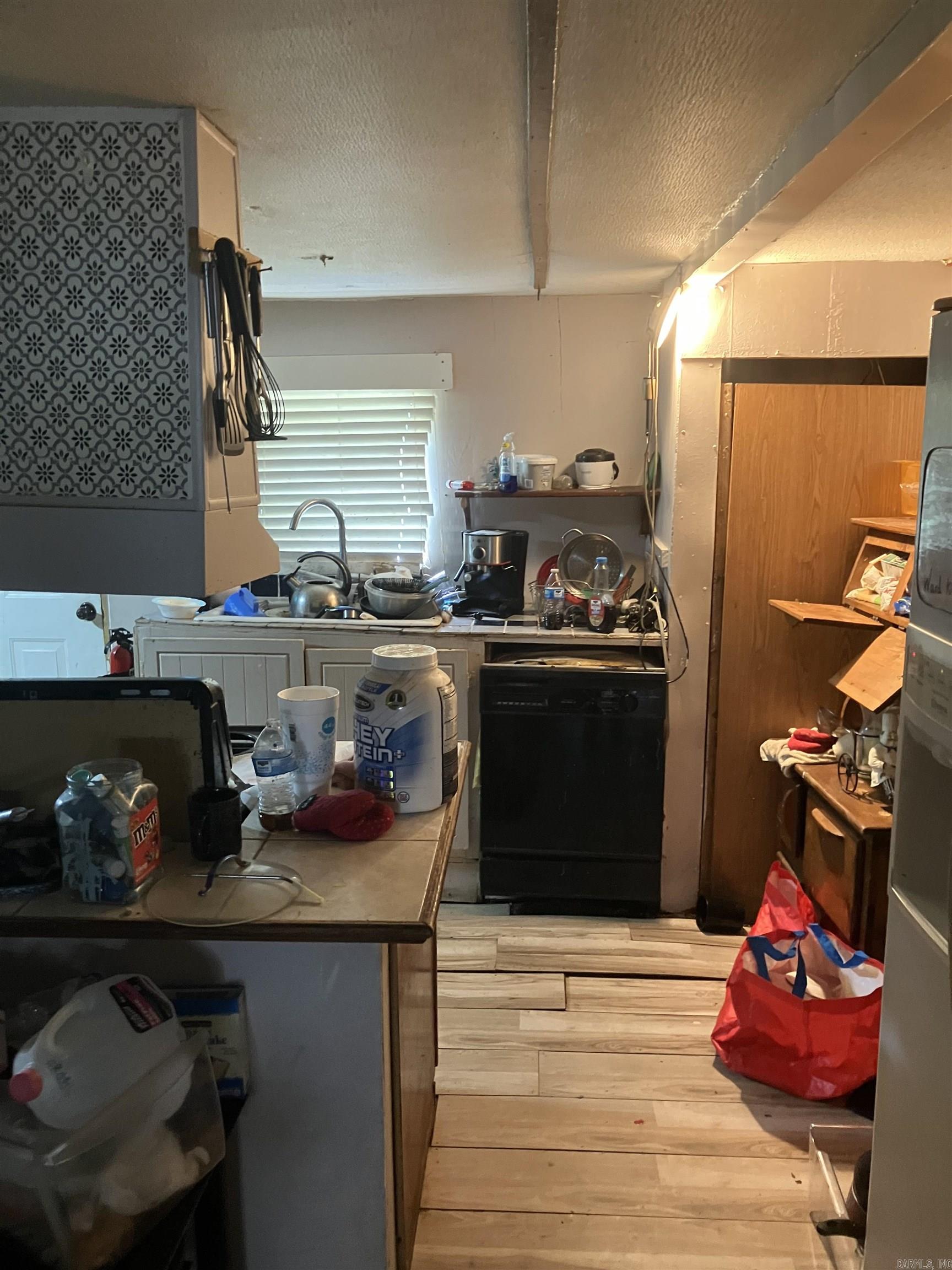 Lawrence #6 - Residential