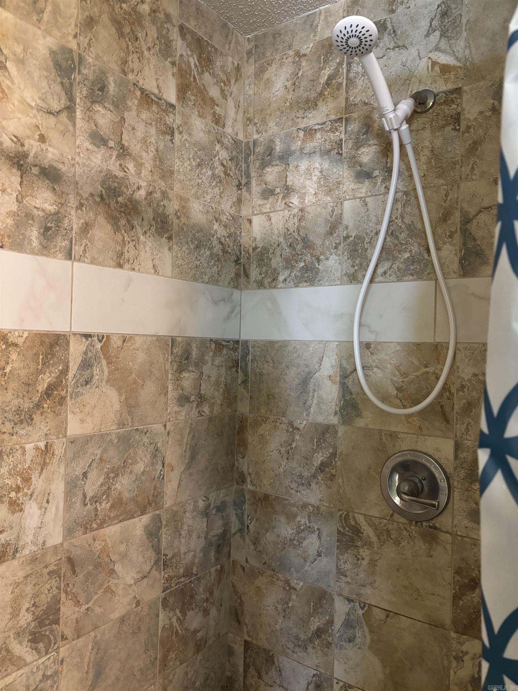 DISMUKES ADDN - Residential