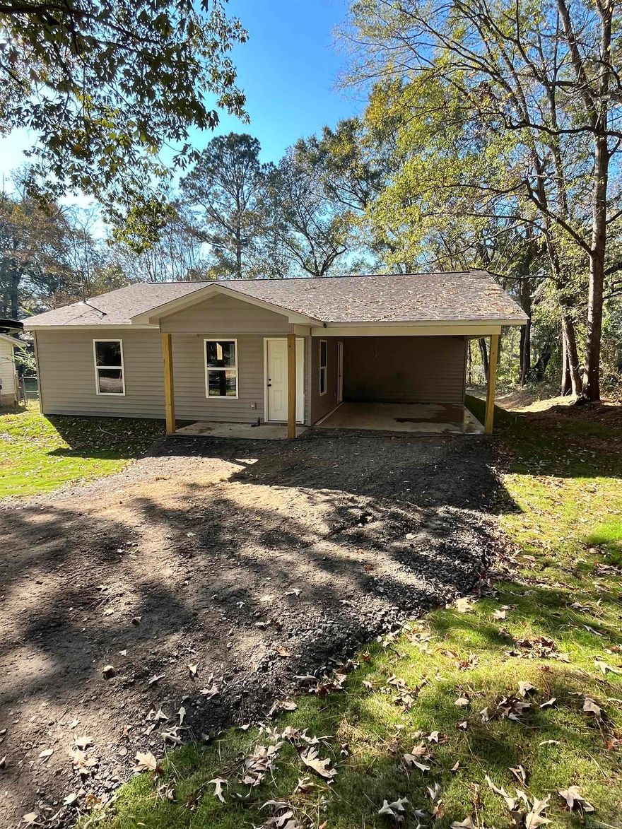 Welcome to 1324 Maple St! This newly built 3-bedroom, 2-bathroom home combines modern design with everyday functionality. Enjoy an open-concept layout, stylish finishes, and a thoughtfully planned floor plan that maximizes comfort. Conveniently located and move-in ready, this home is the perfect opportunity to own new construction.