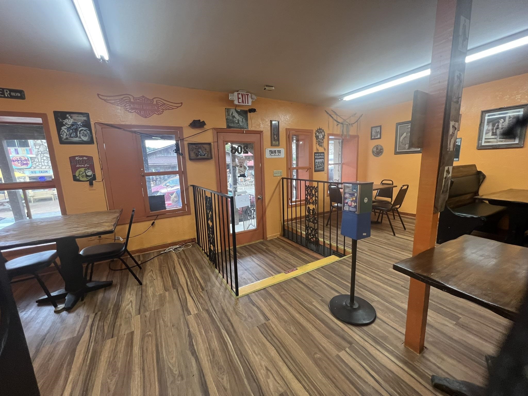 Original Hardy - Commercial Sale