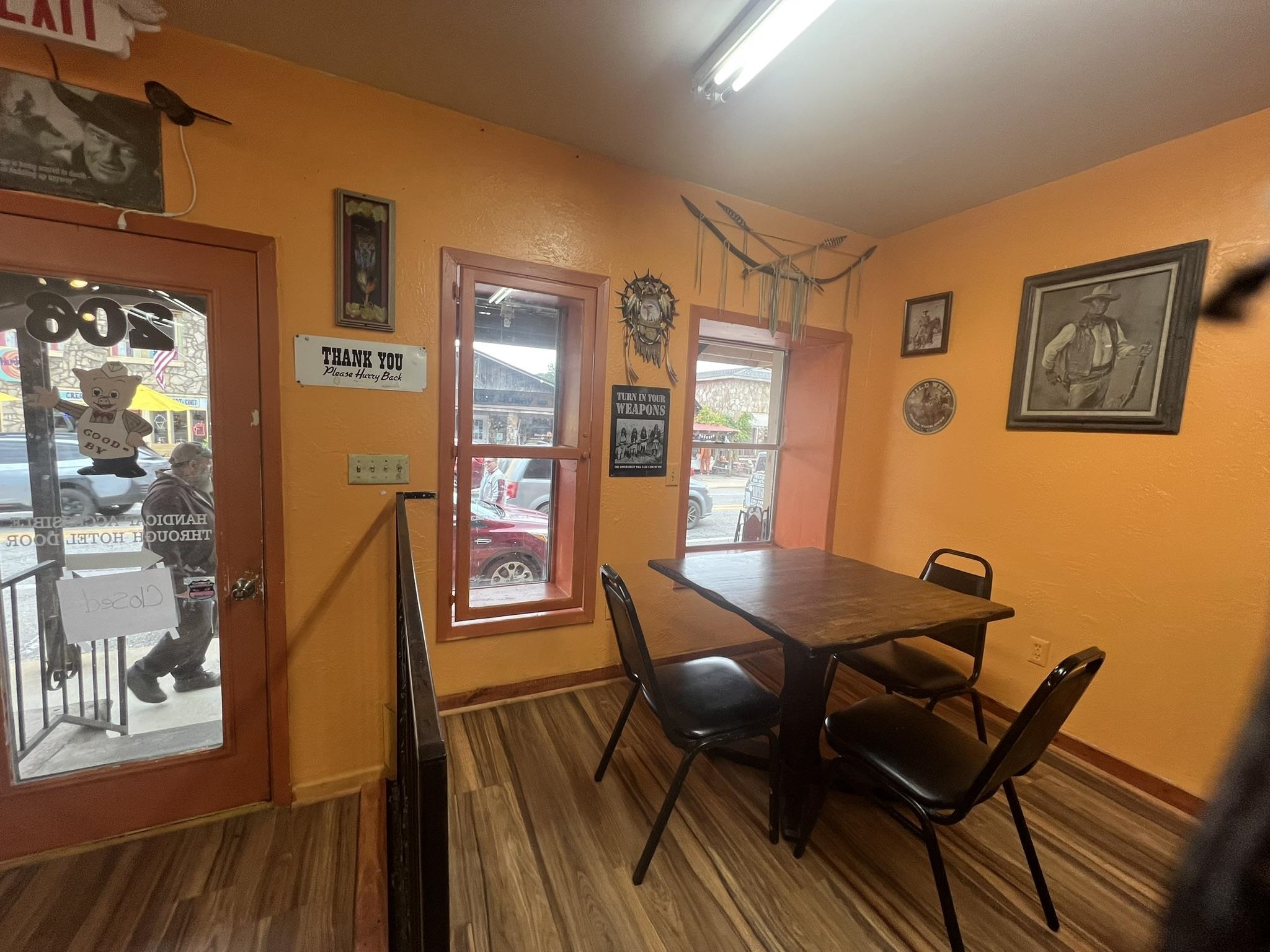 Original Hardy - Commercial Sale