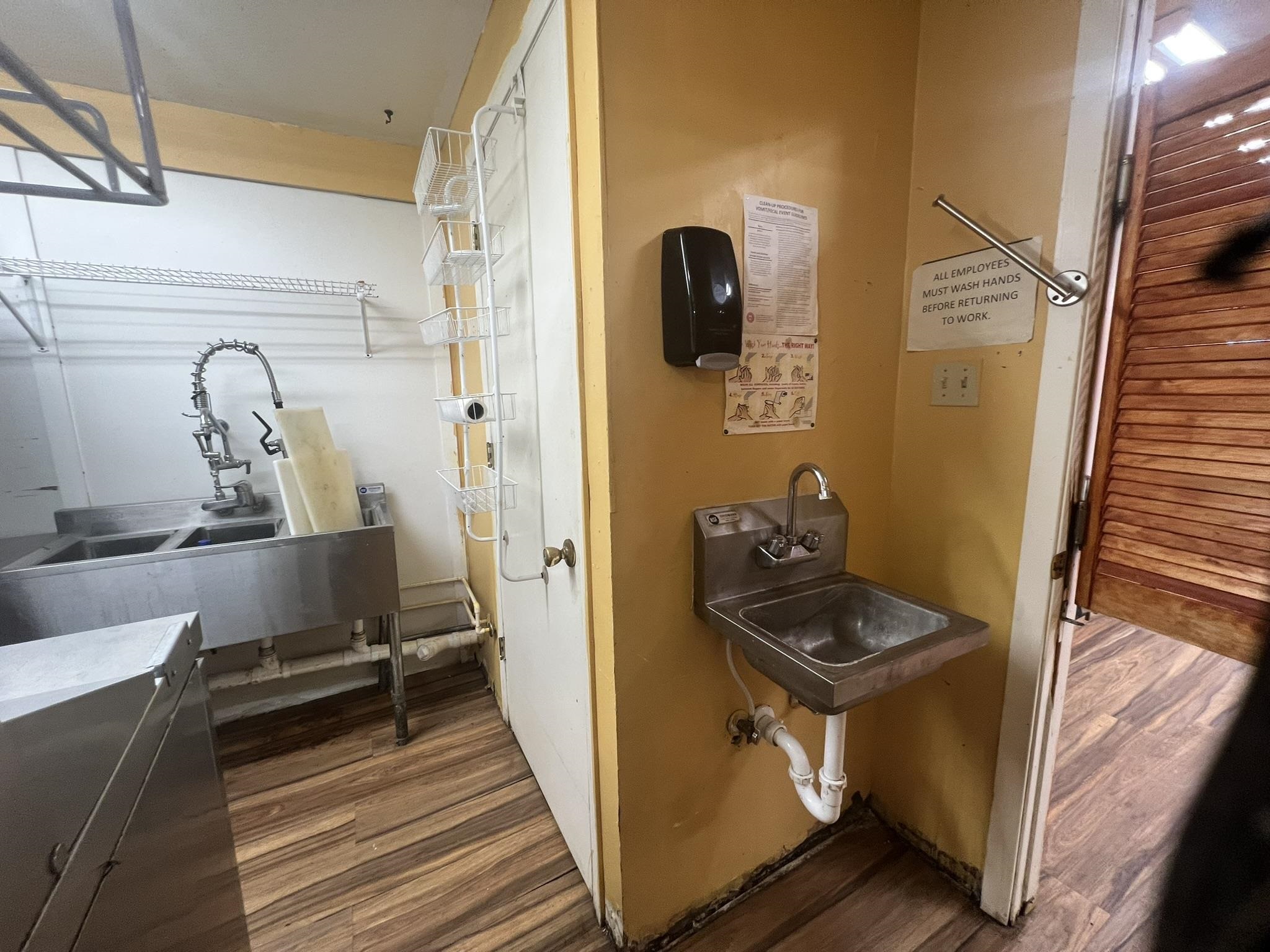 Original Hardy - Commercial Sale