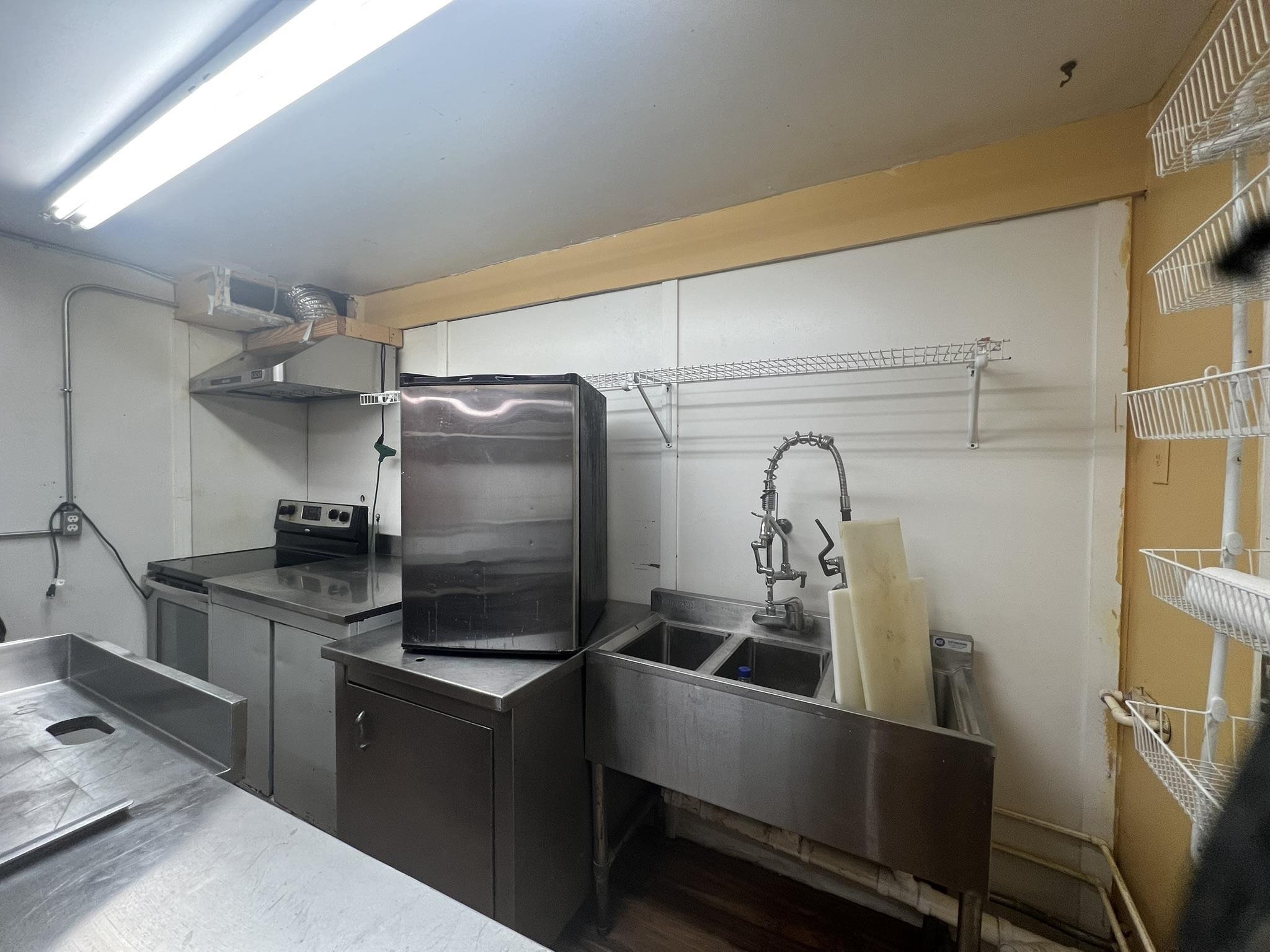 Original Hardy - Commercial Sale