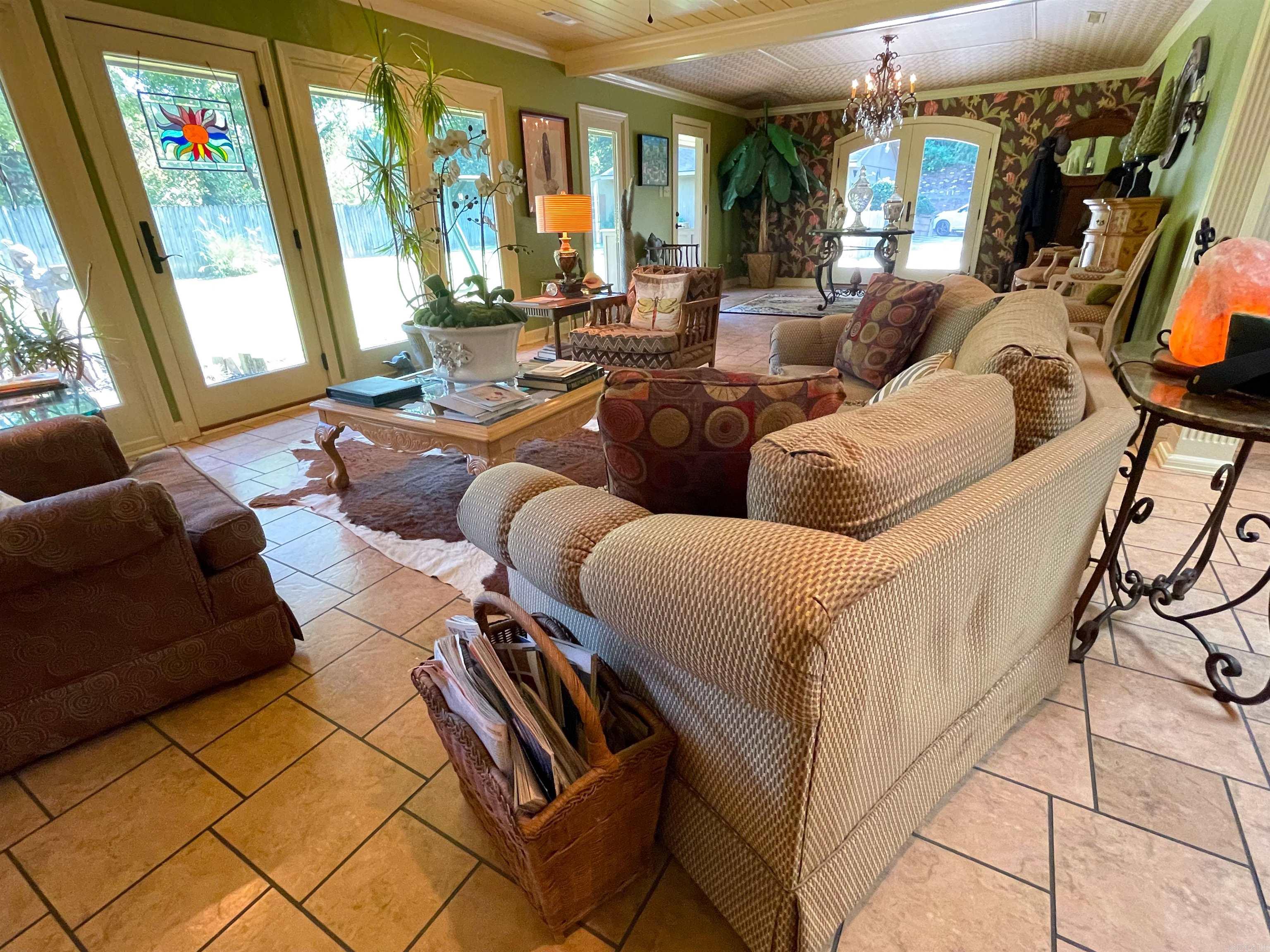 HIGHLAND PARK - Residential