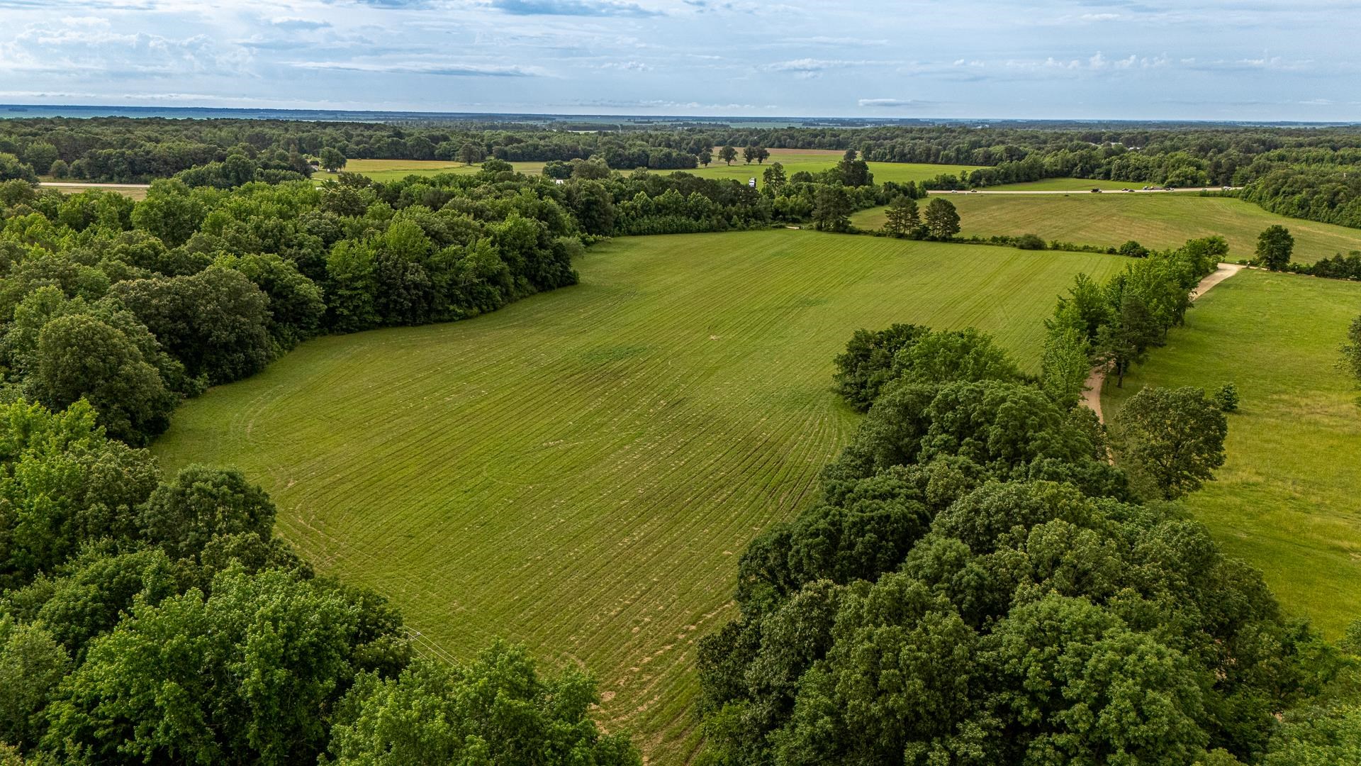 Metes & Bounds - Land