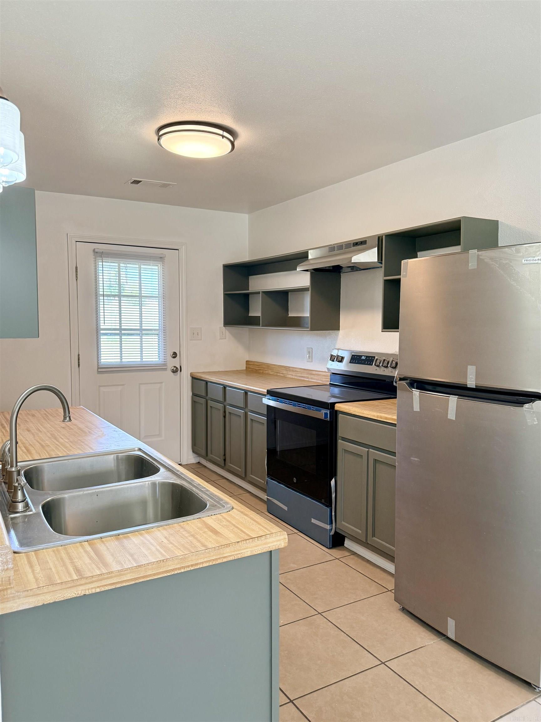 Metes & Bounds - Residential Income