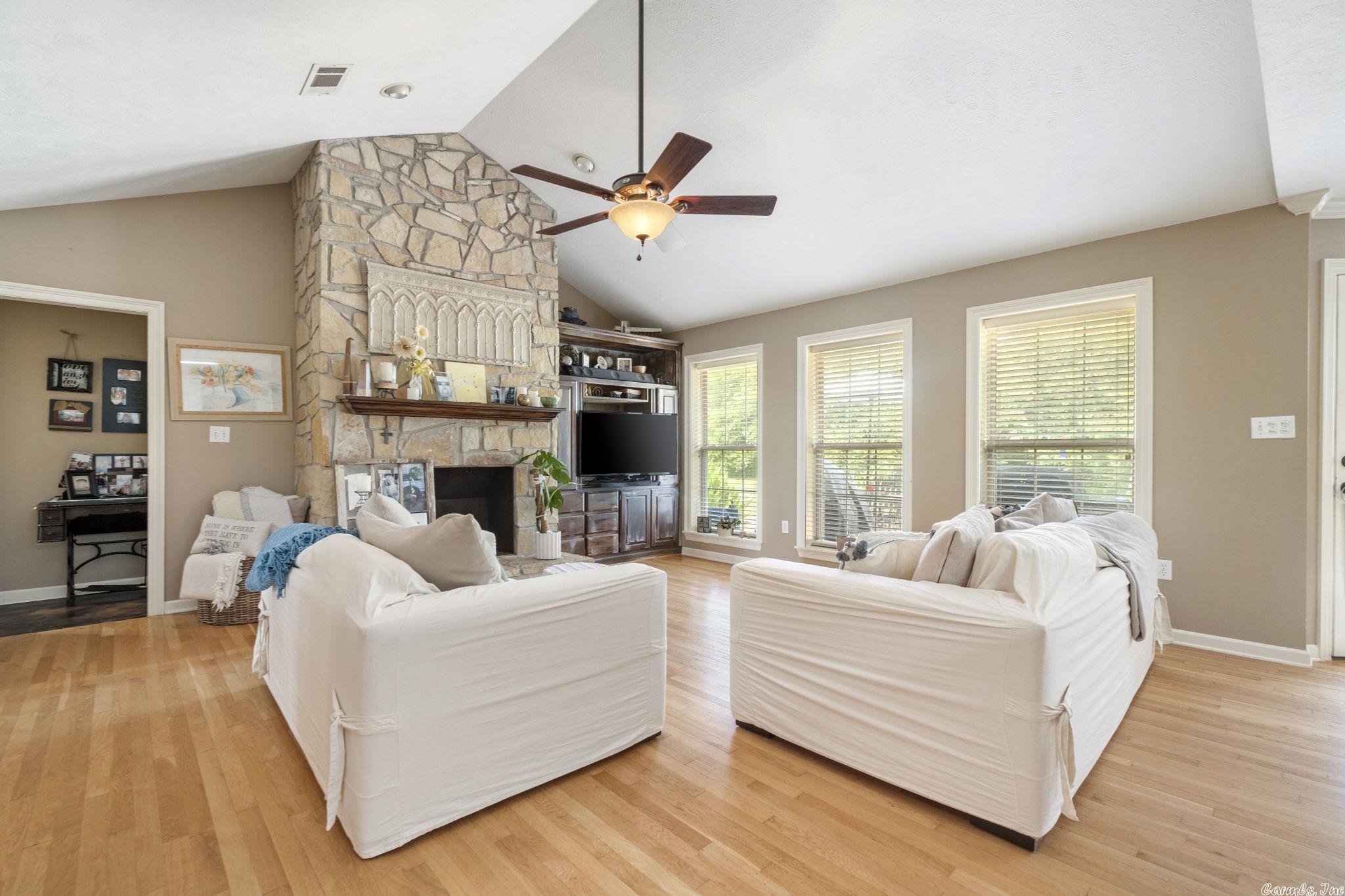 Hillcreek Estates - Residential