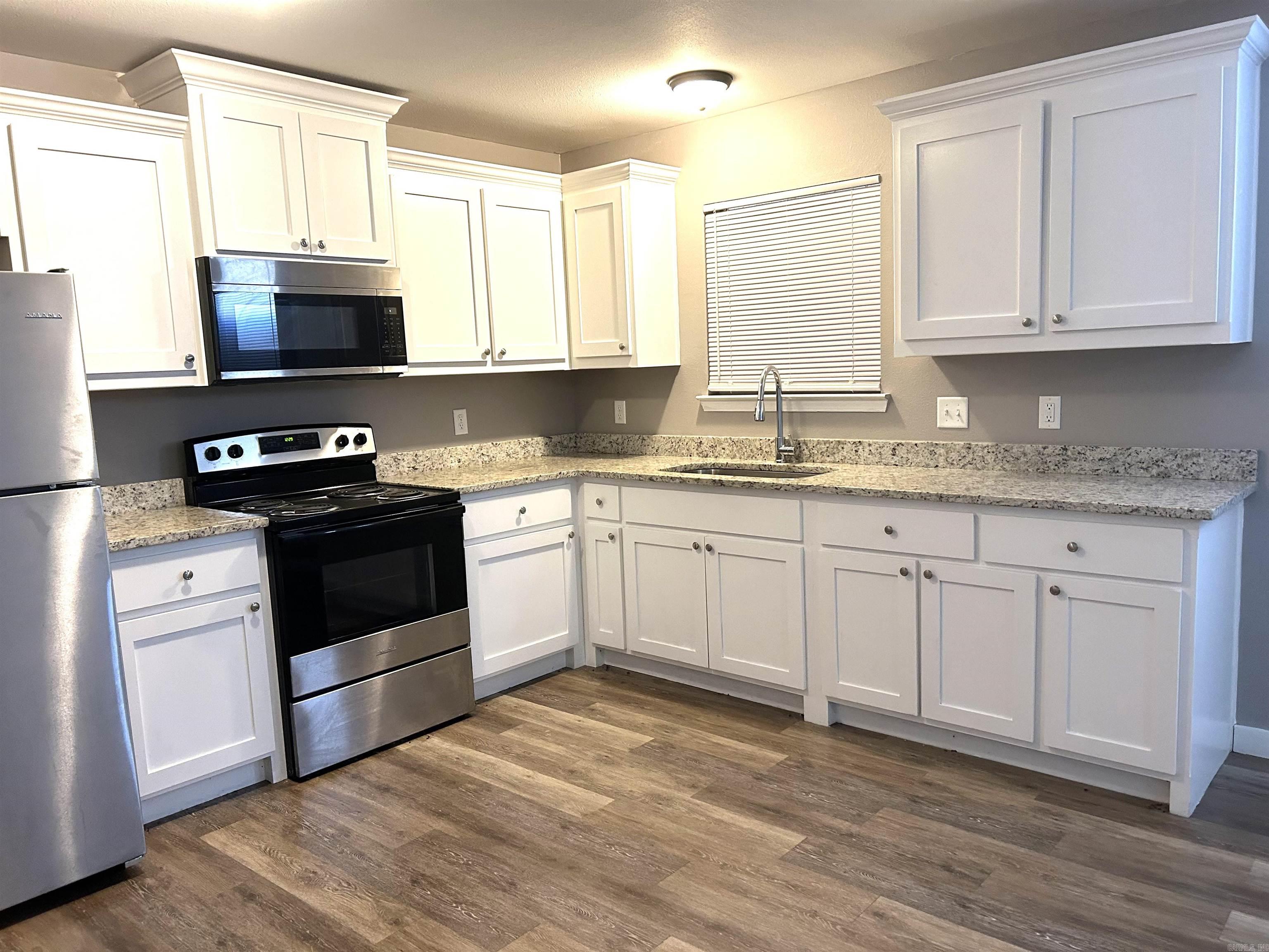 BARING CROSS - Residential