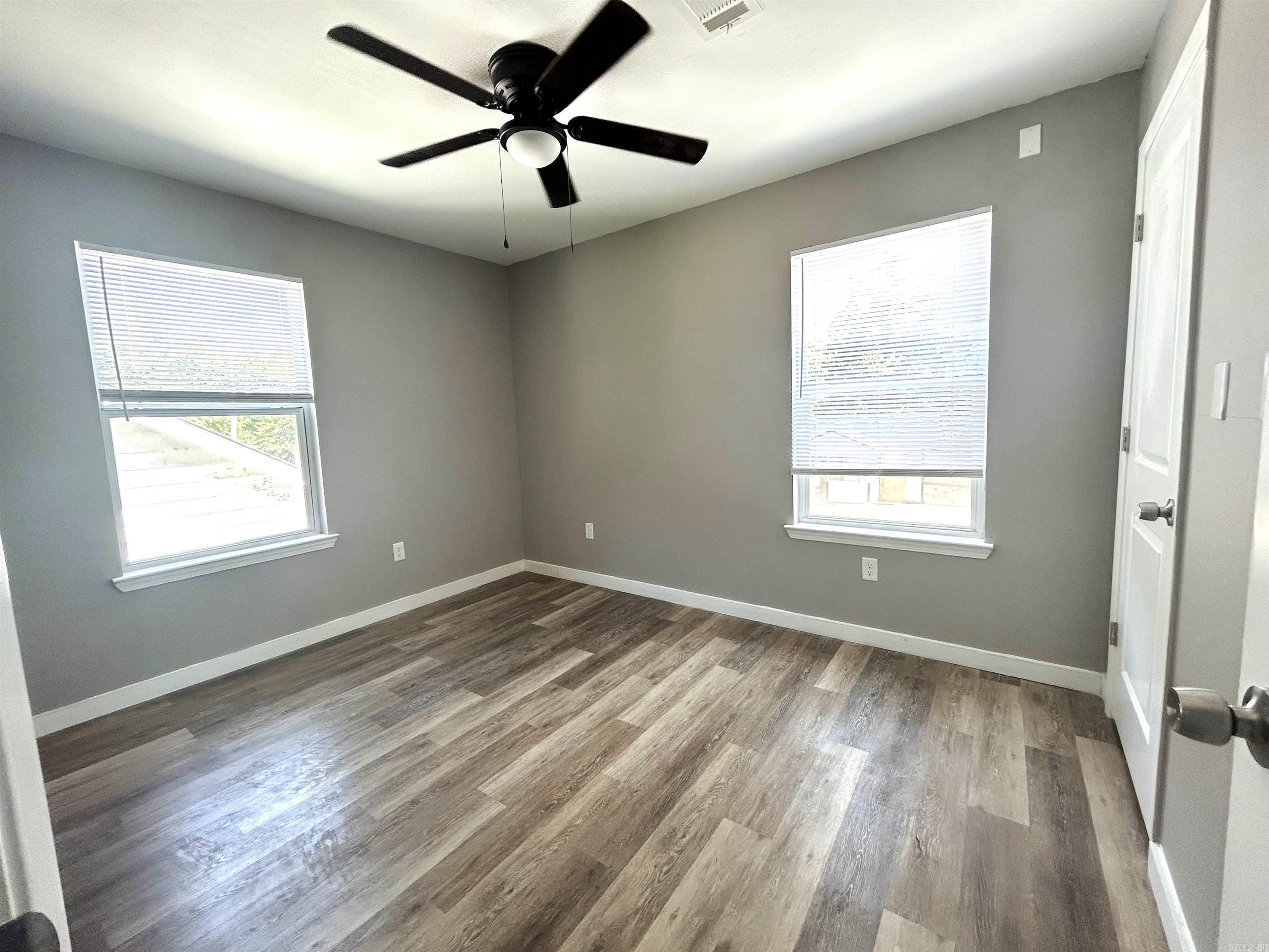 BARING CROSS - Residential