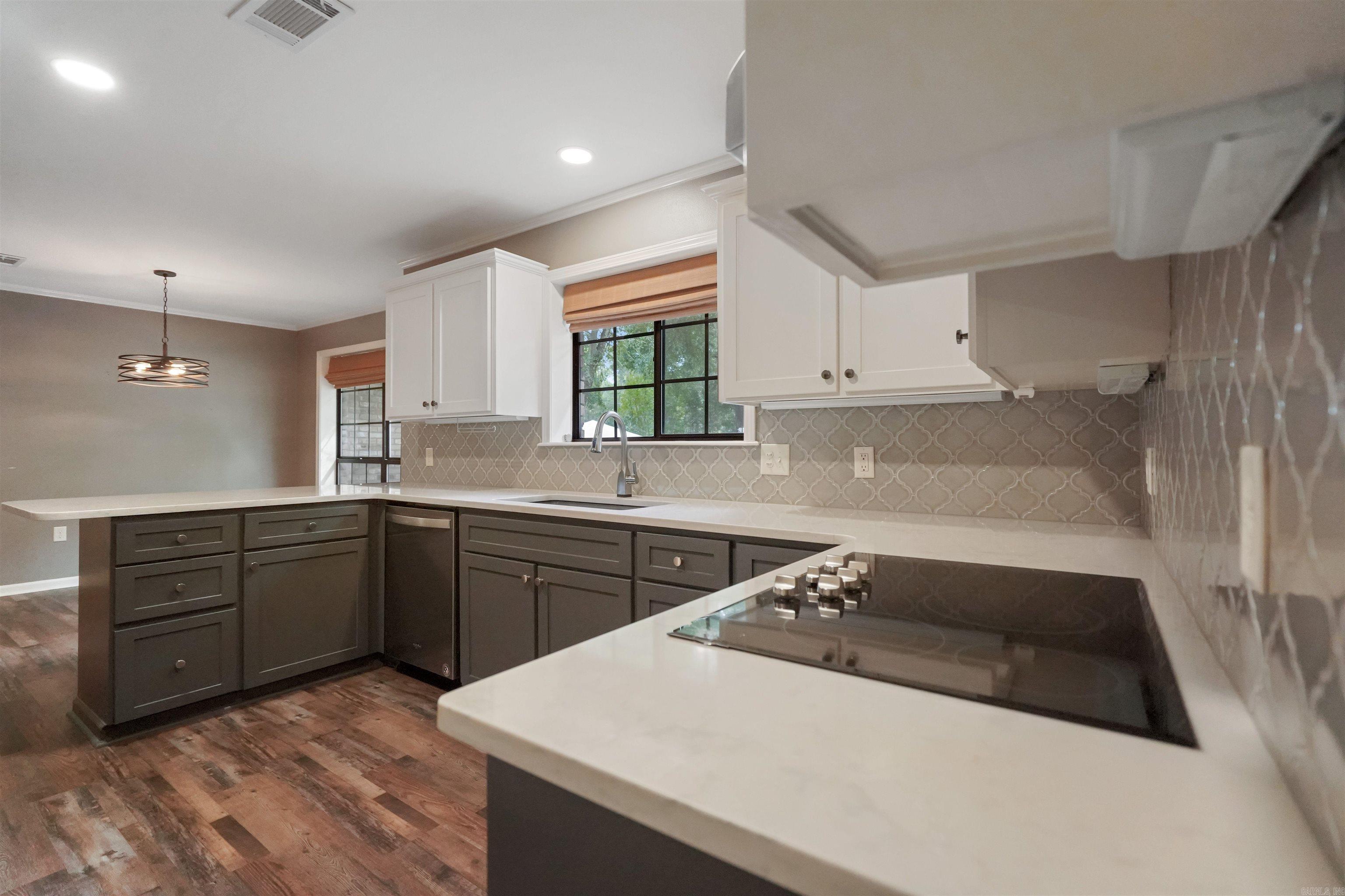 SMOKING OAKS ADD - Residential