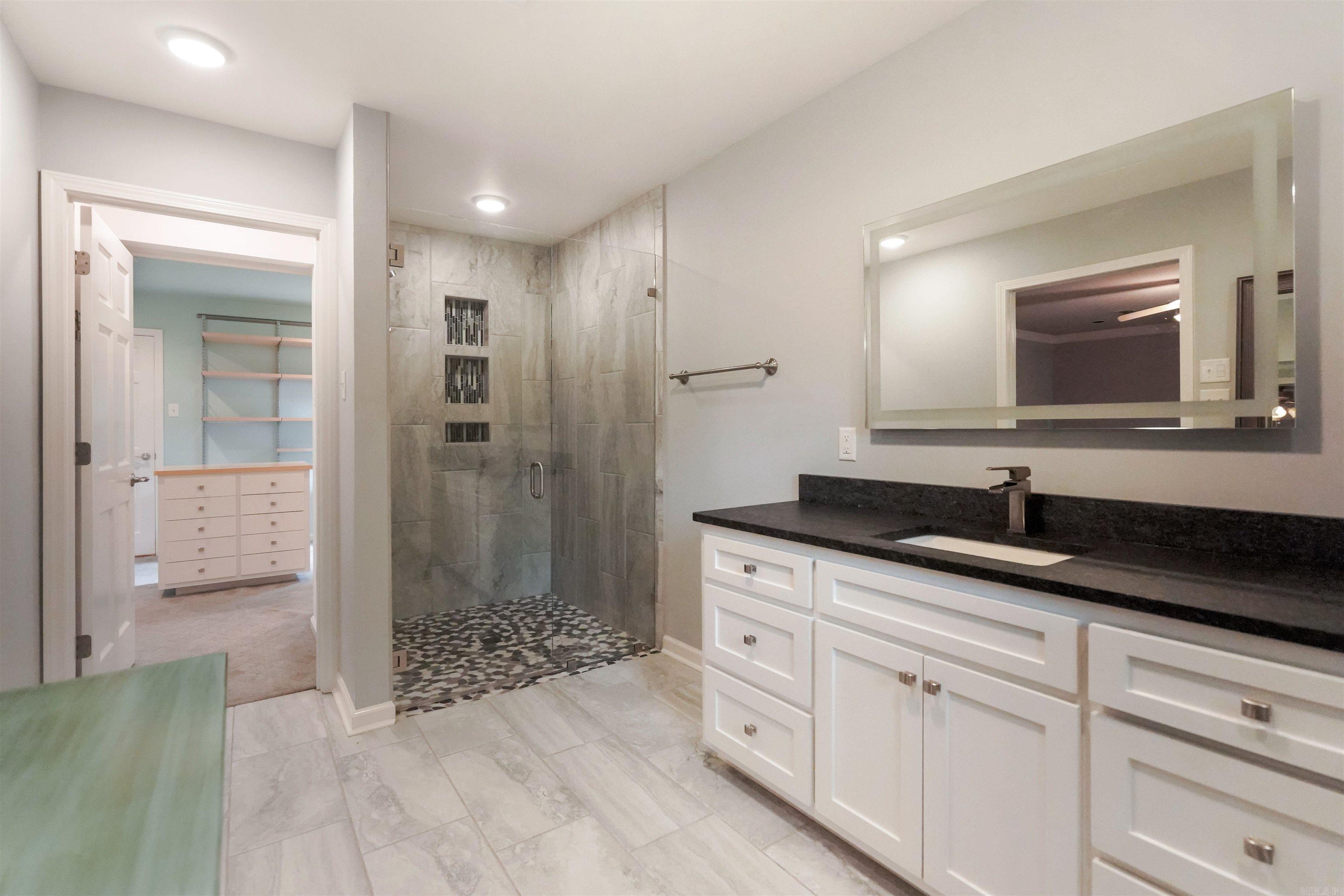 SMOKING OAKS ADD - Residential